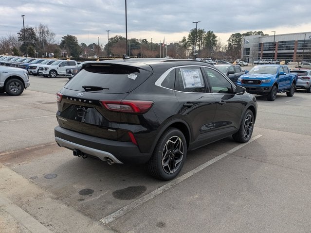 2026 Ford Escape Platinum