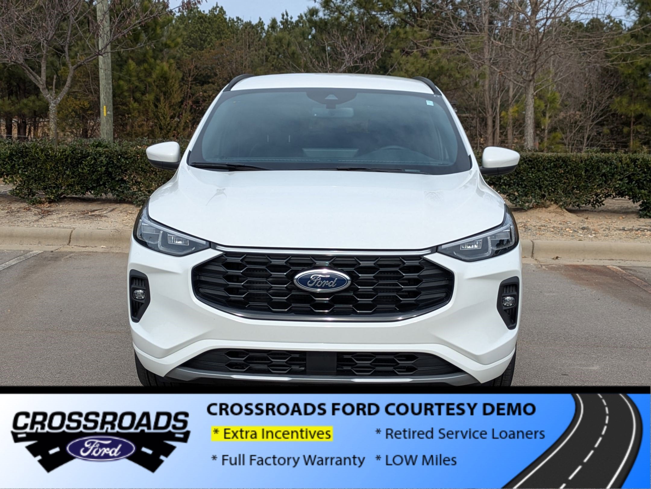 2025 Ford Escape ST-Line Elite - Crossroads Courtesy Demo