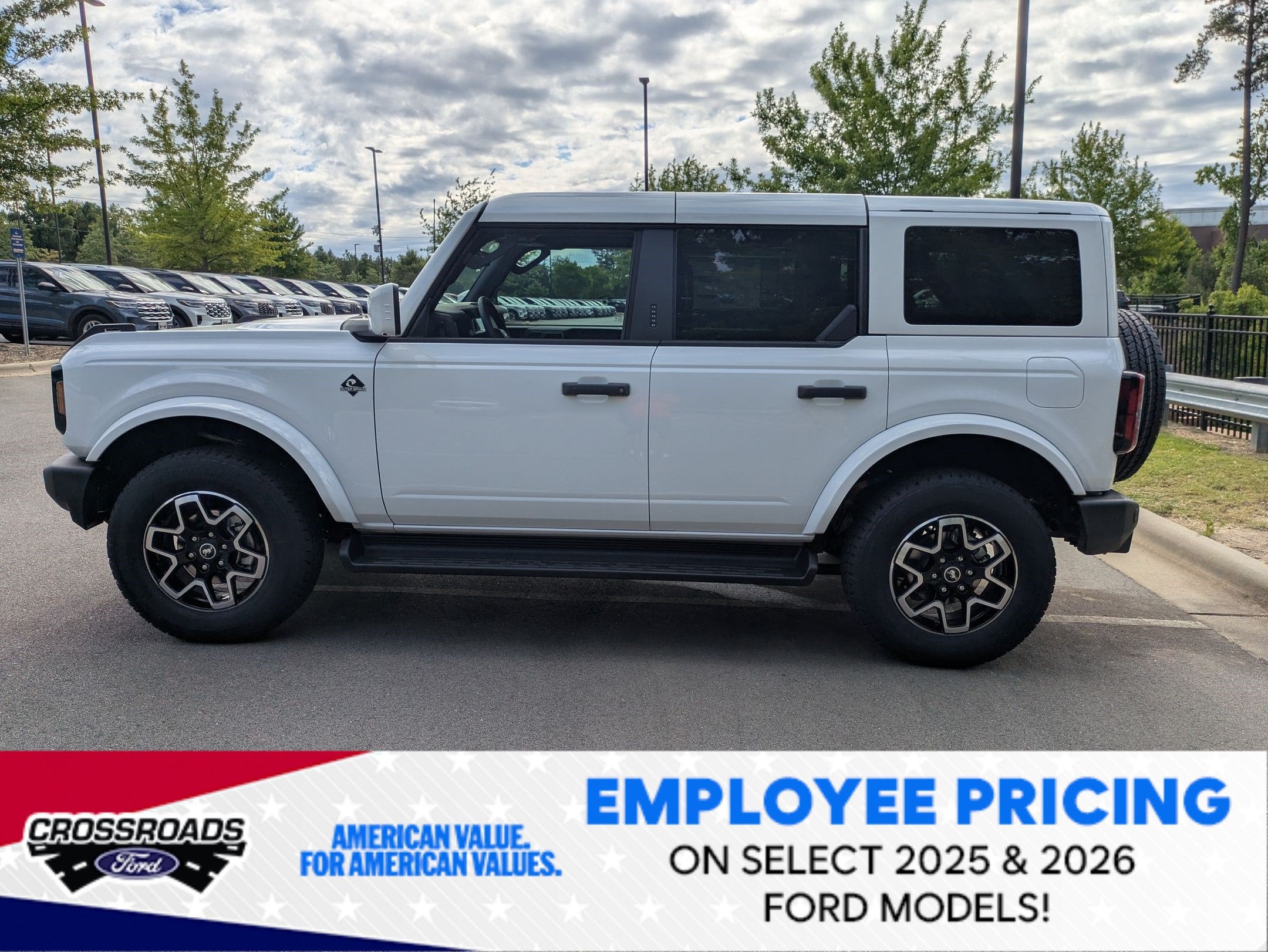 2026 Ford Bronco Outer Banks