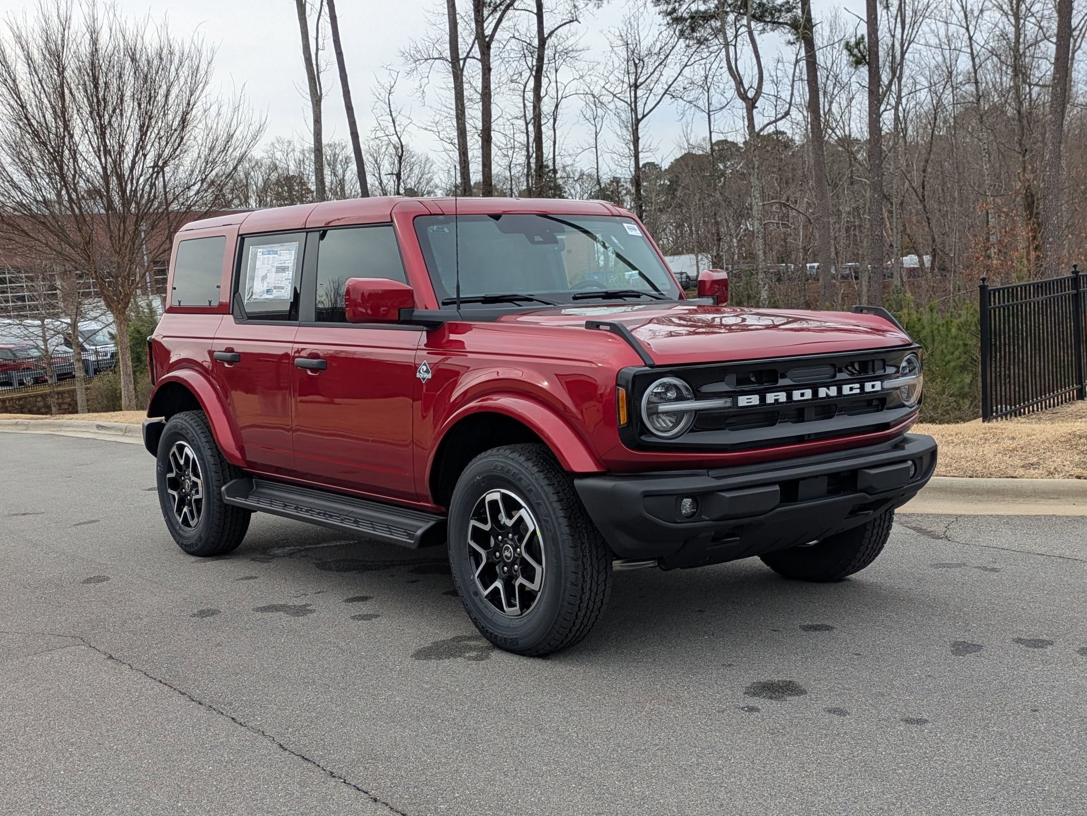 2026 Ford Bronco Outer Banks