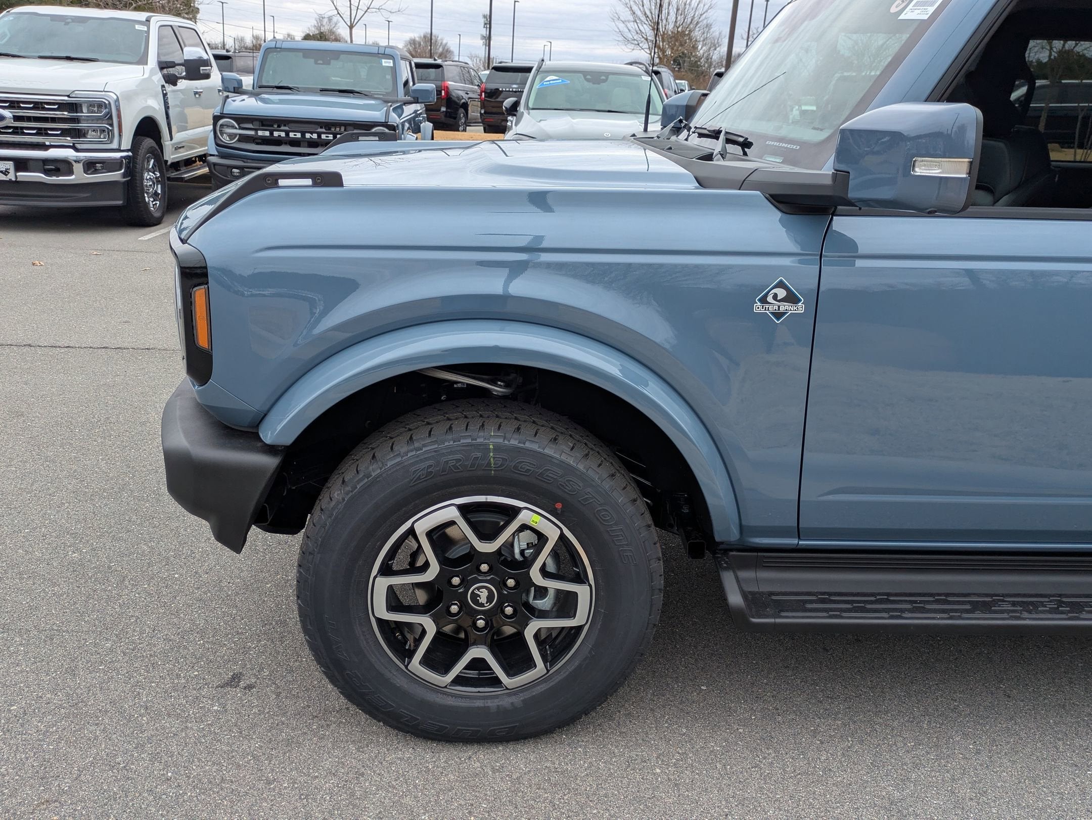 2025 Ford Bronco Outer Banks