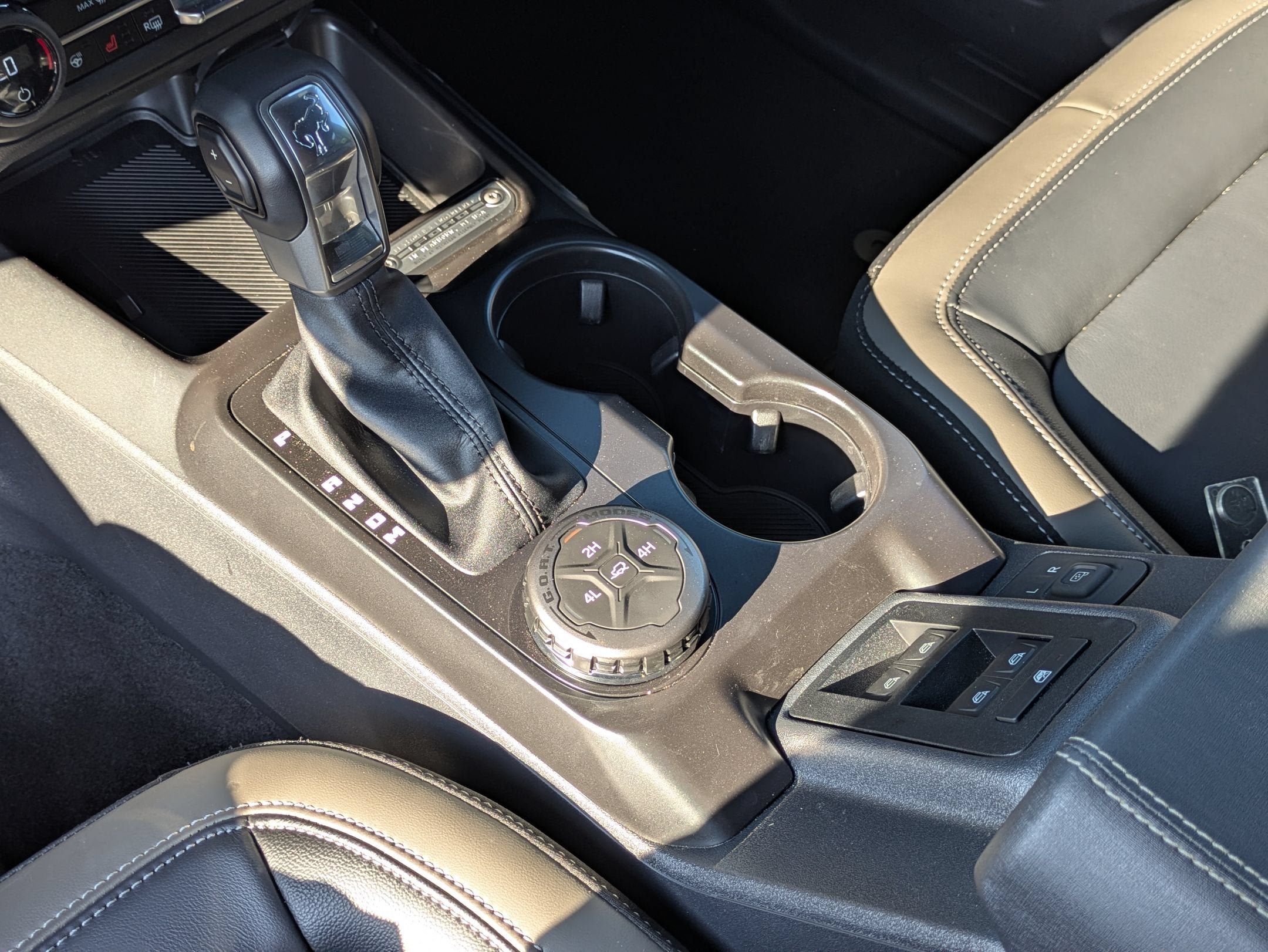 2026 Ford Bronco Outer Banks - Crossroads Courtesy Demo
