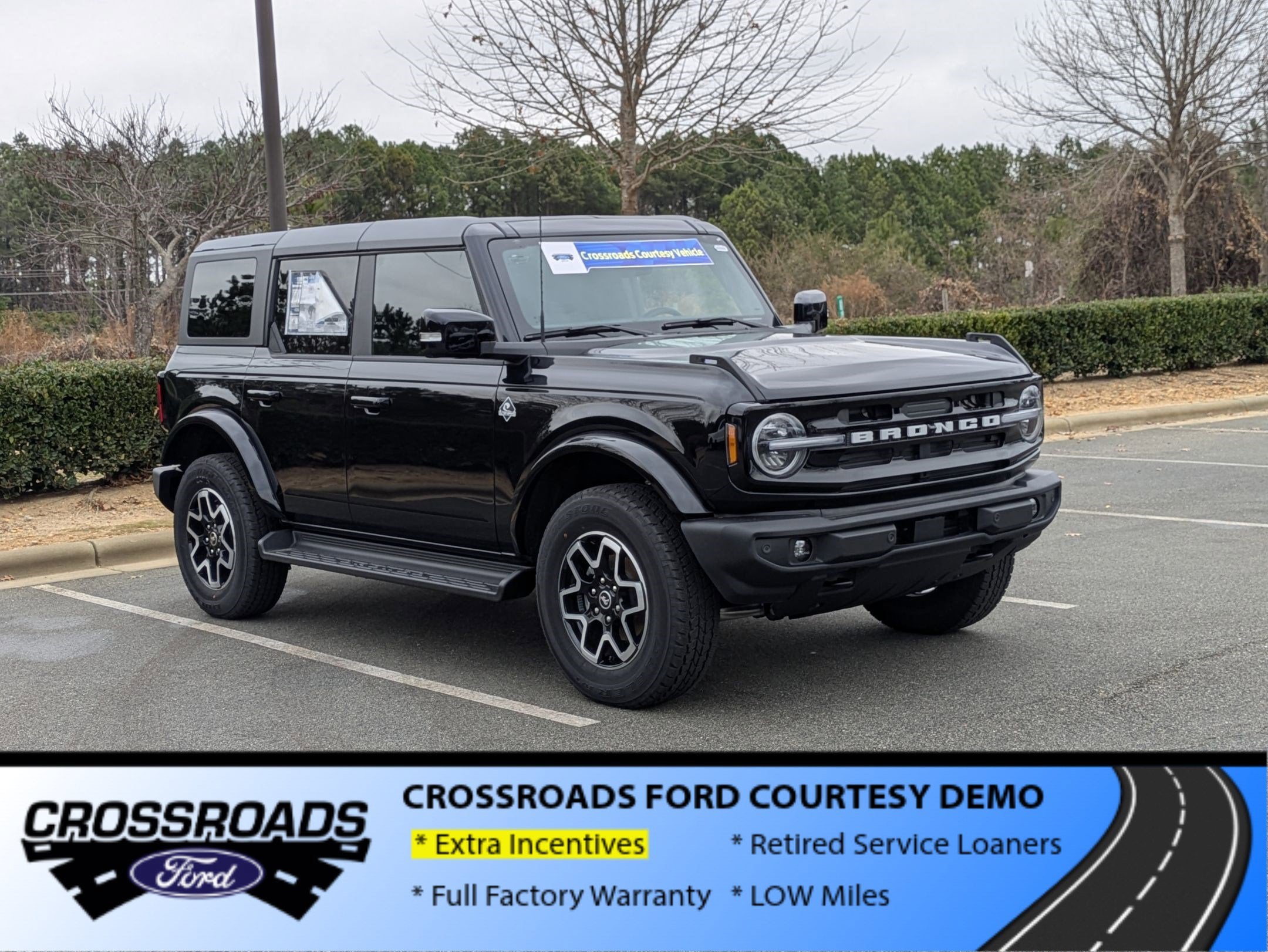 2025 Ford Bronco Outer Banks - Crossroads Courtesy Demo