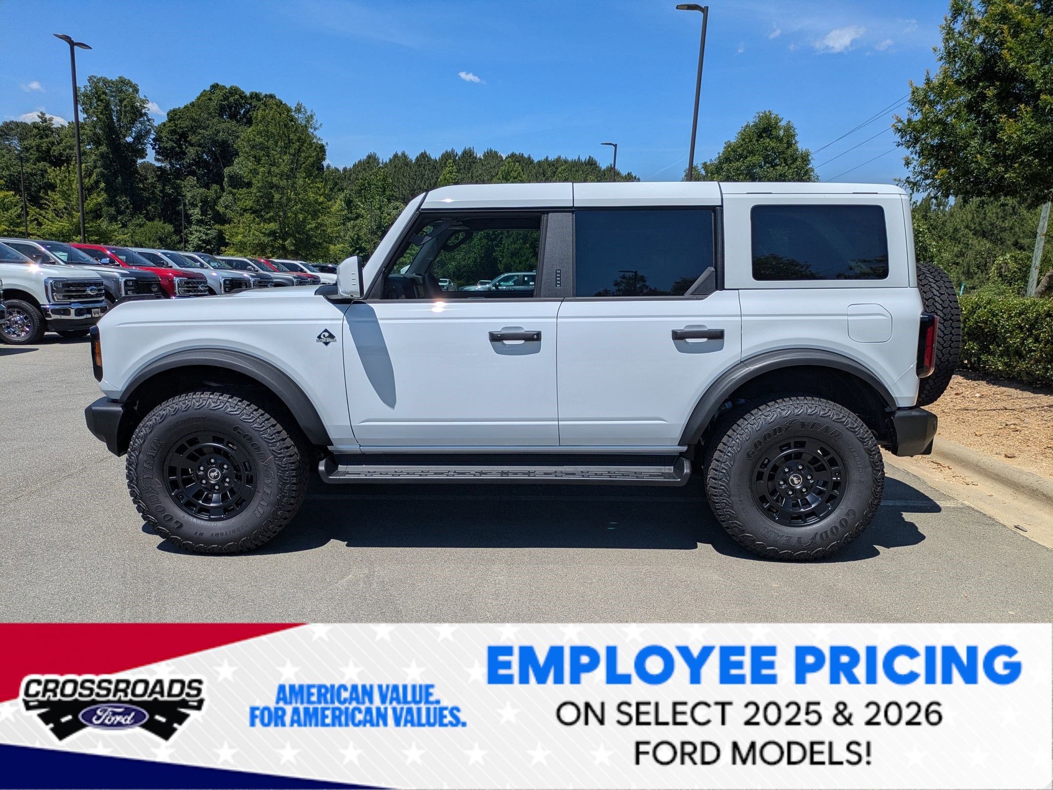 2026 Ford Bronco Outer Banks