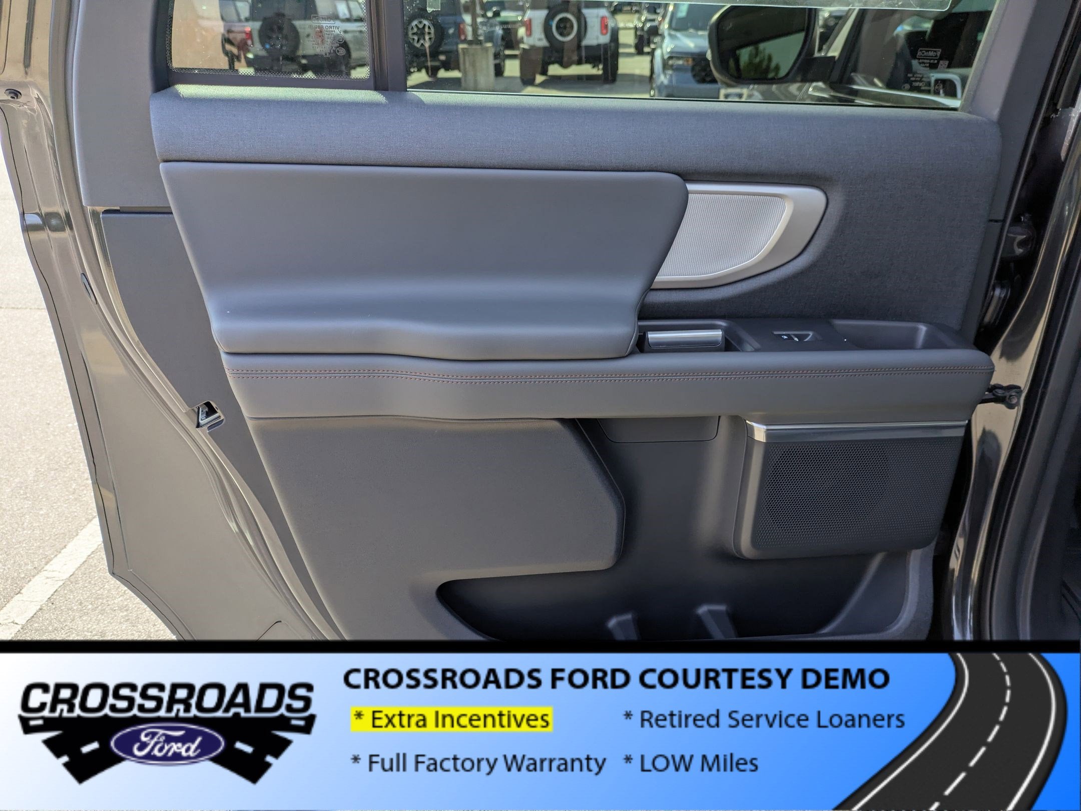 2025 Ford Expedition Max Active - Crossroads Courtesy Demo