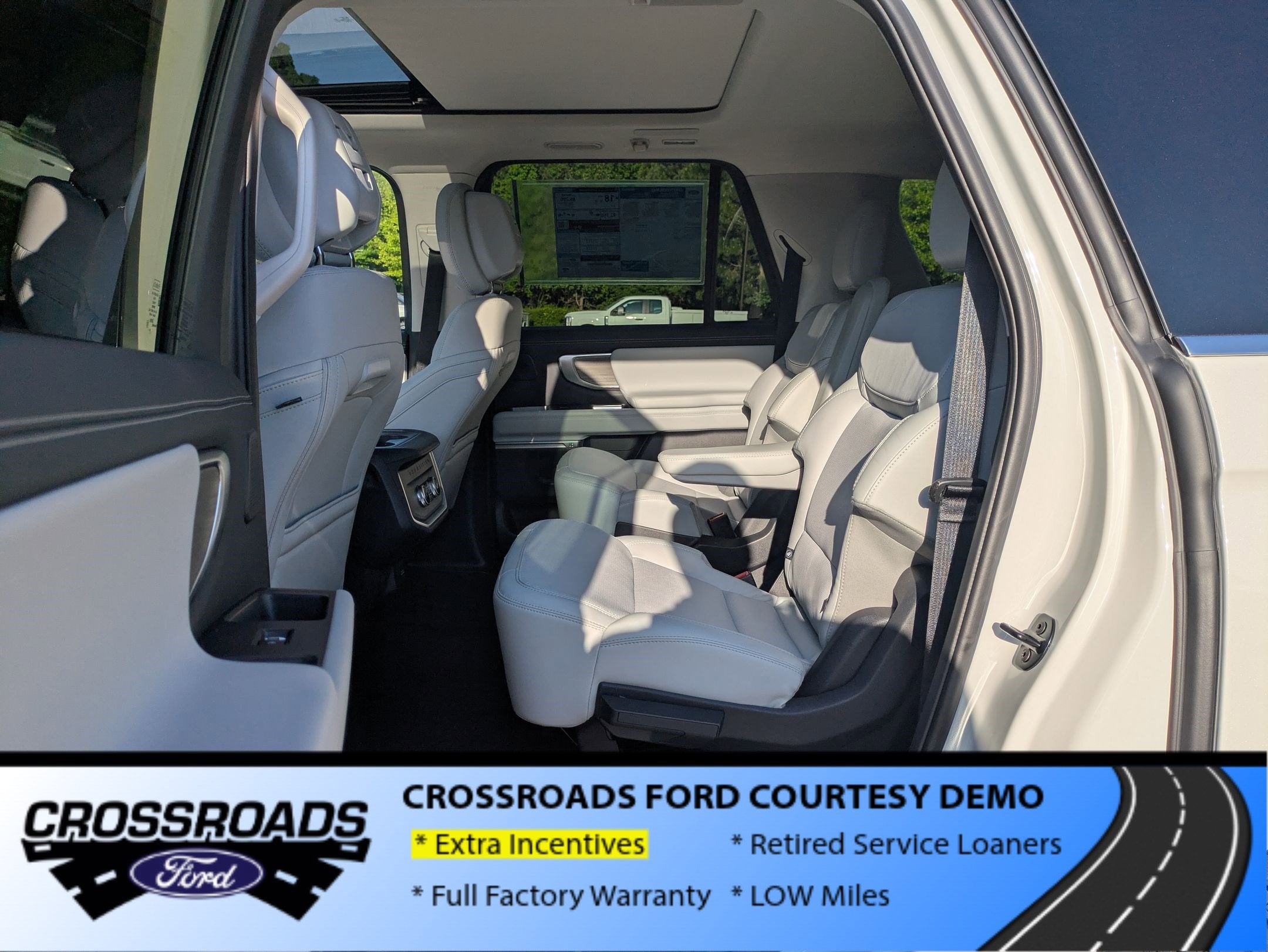 2026 Ford Expedition Max Platinum - Crossroads Courtesy Demo