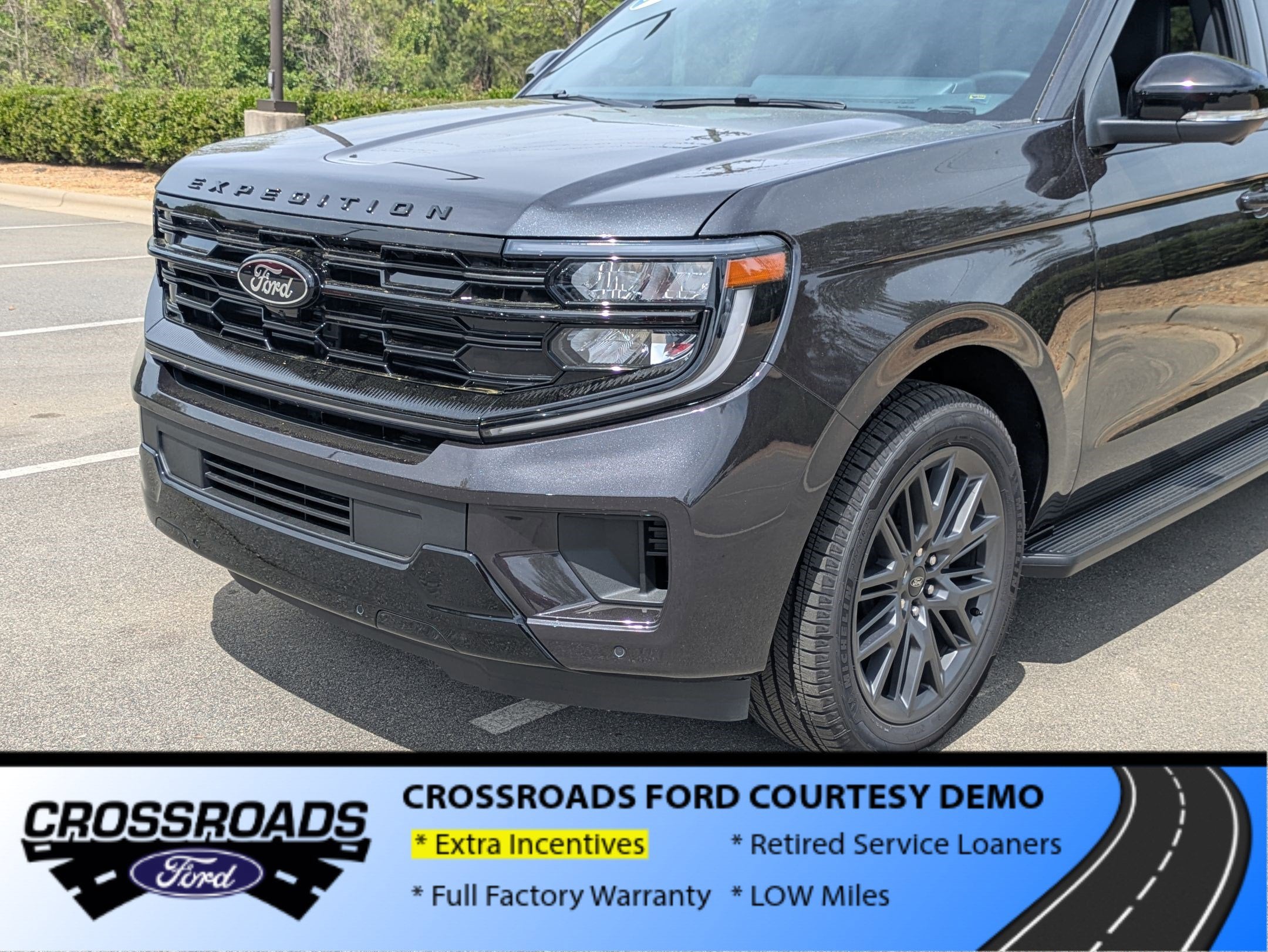 2026 Ford Expedition Max Platinum - Crossroads Courtesy Demo