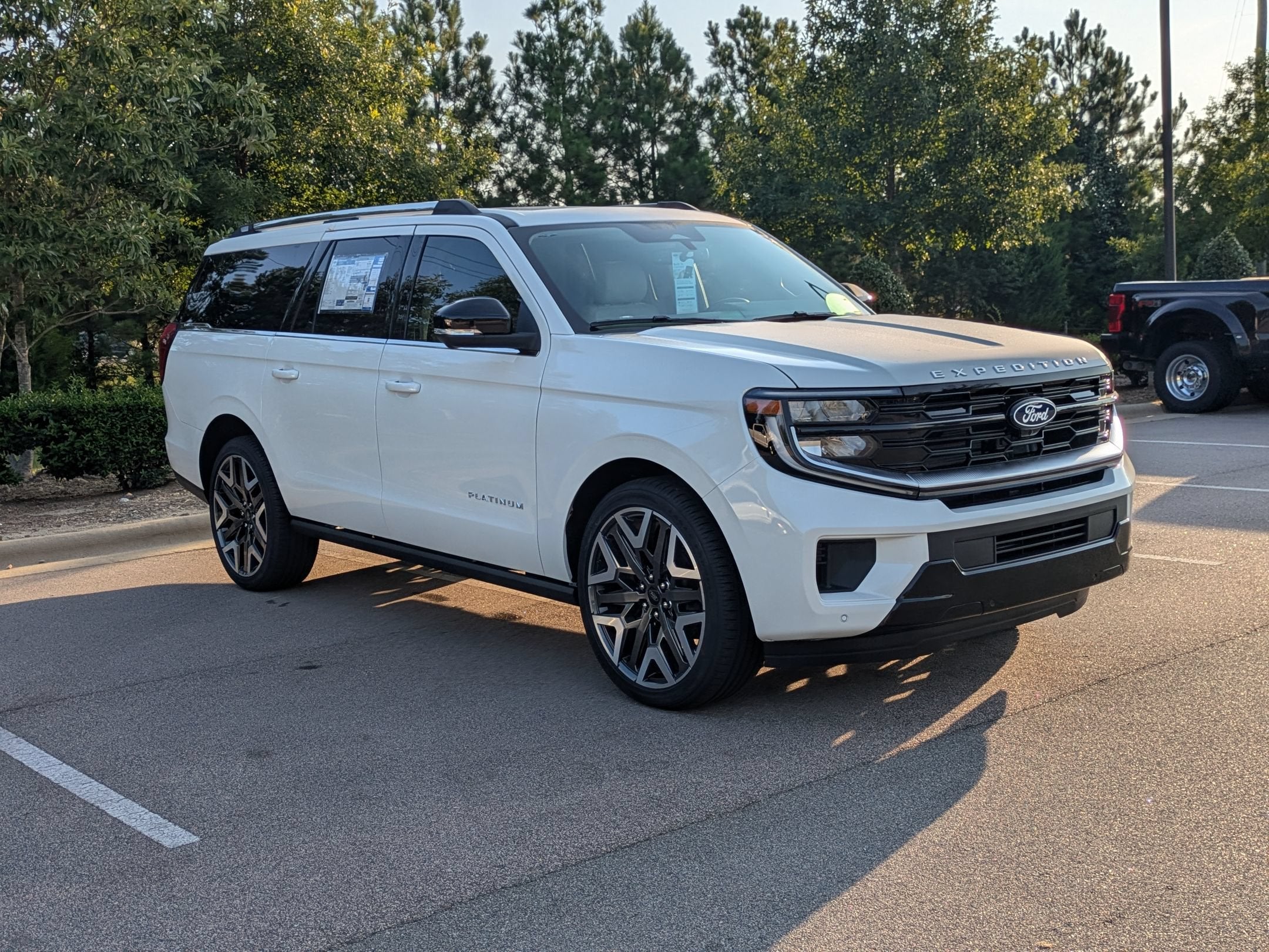 2027 Ford Expedition Max Platinum