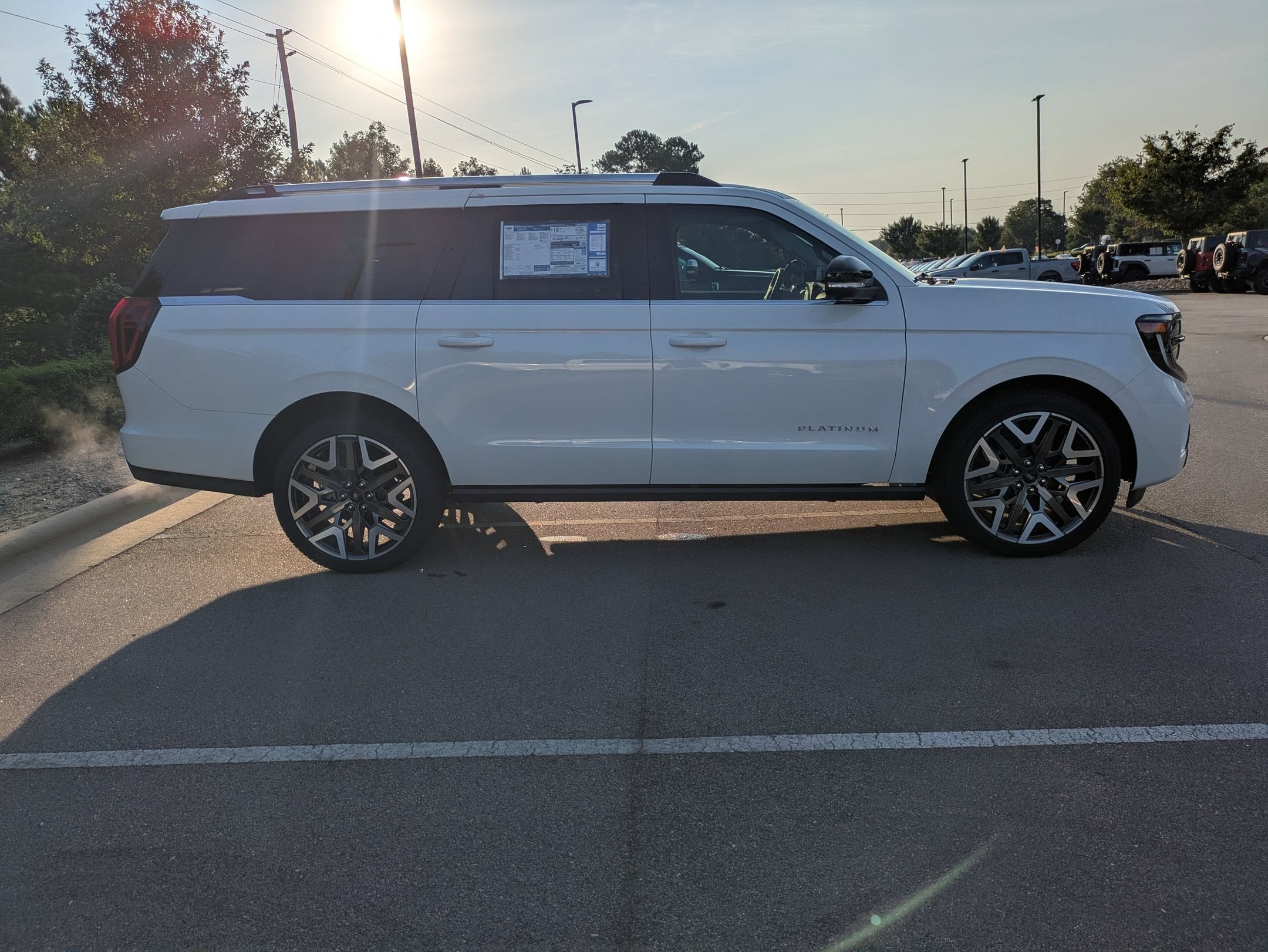 2027 Ford Expedition Max Platinum