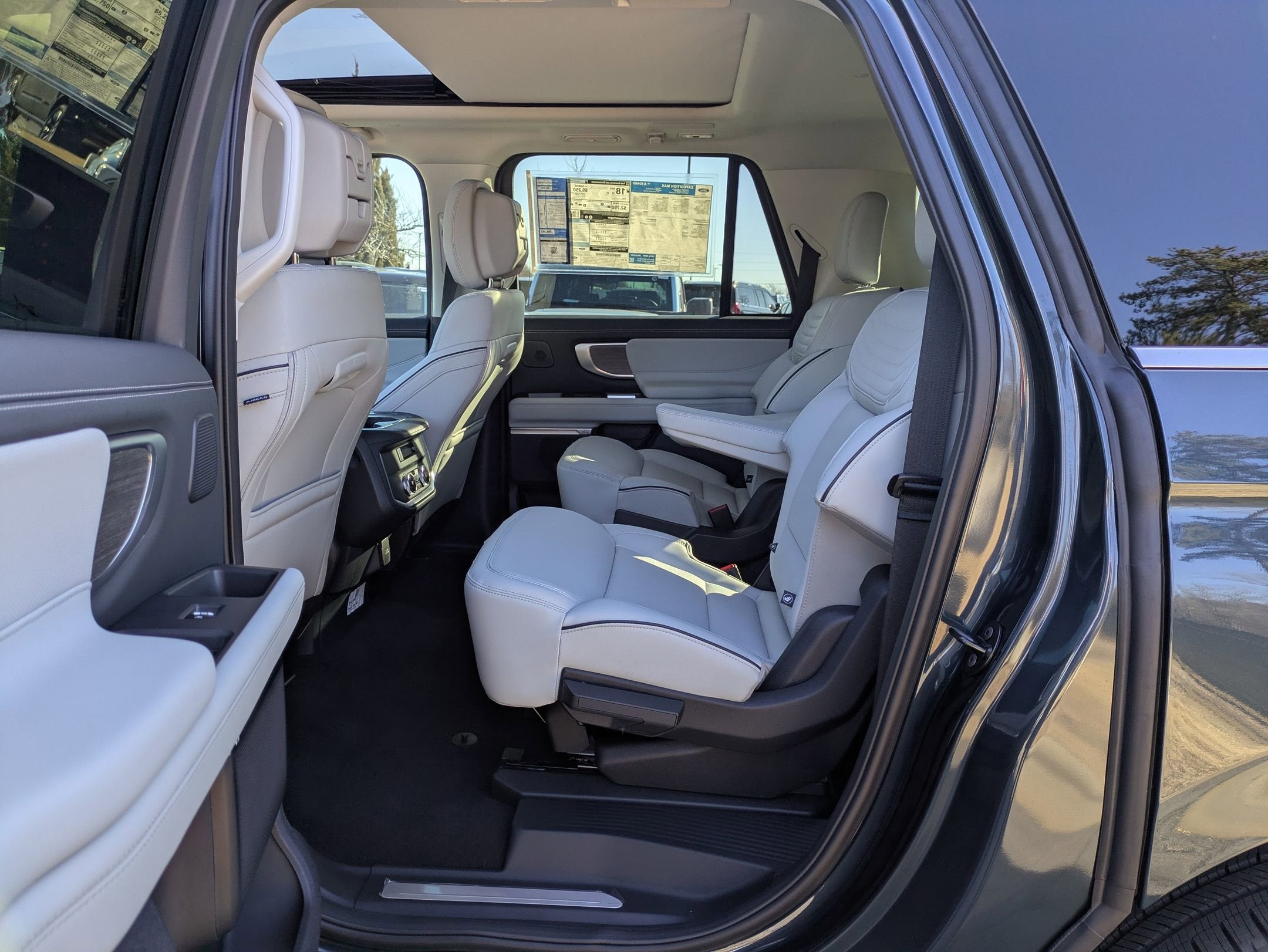 2026 Ford Expedition Max Platinum