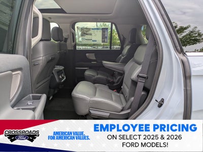 2026 Ford Expedition Active