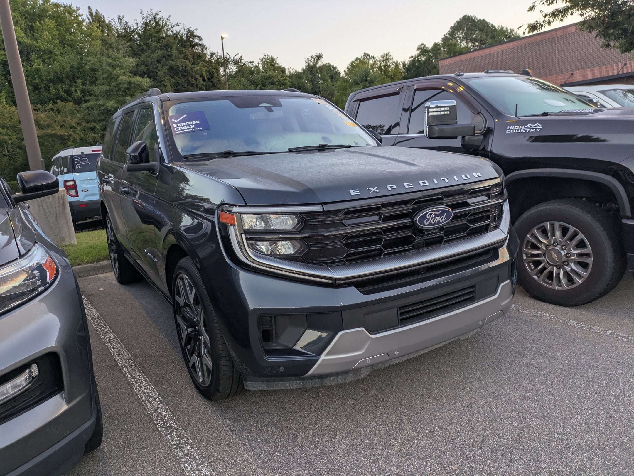 2025 Ford Expedition Platinum