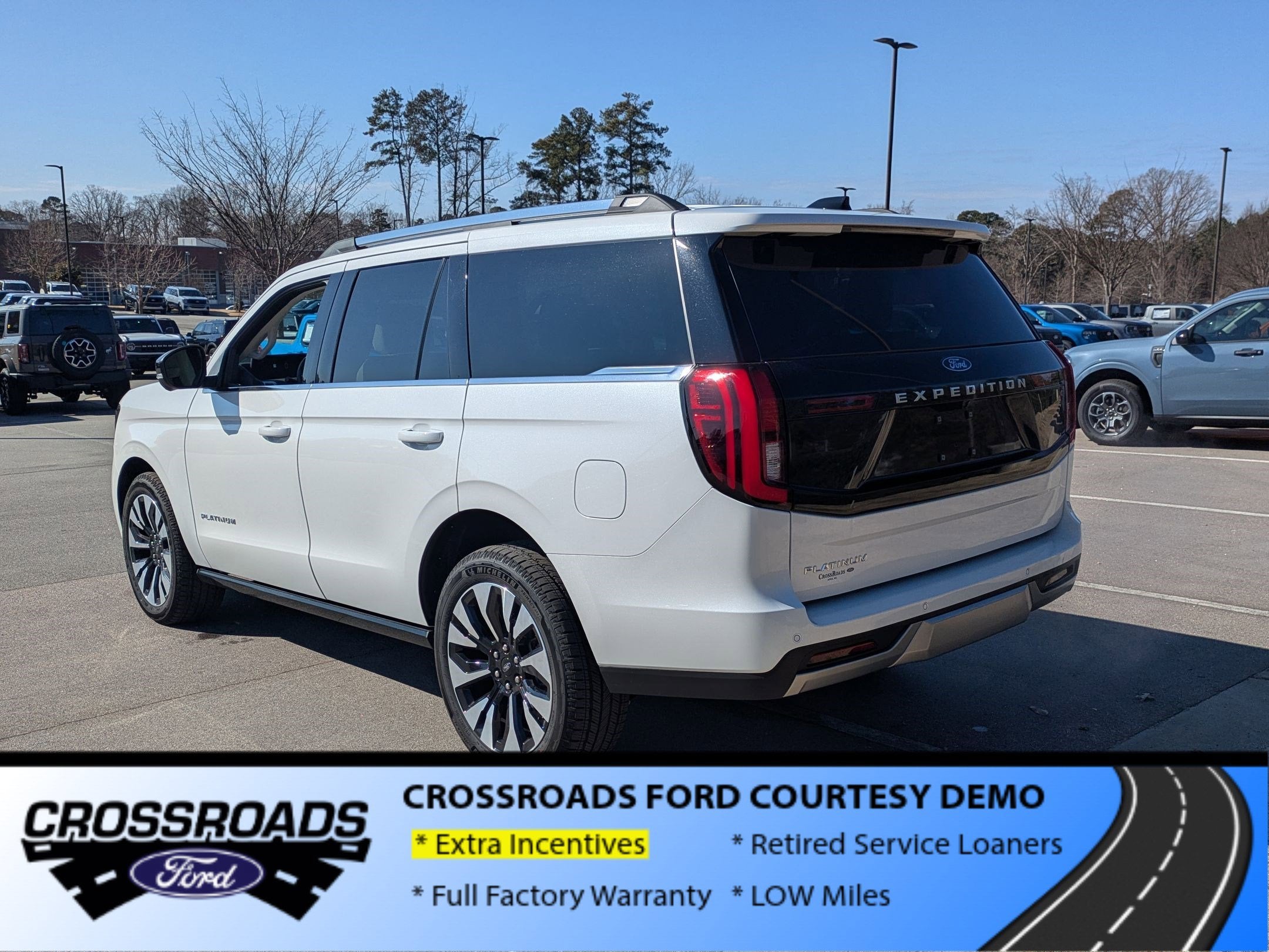 2025 Ford Expedition Platinum - Crossroads Courtesy Demo