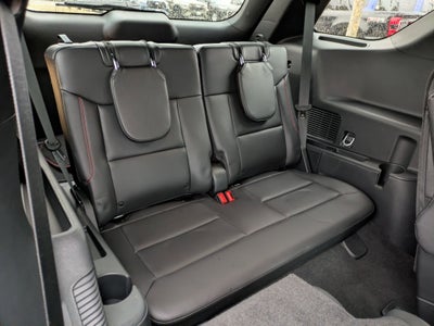 2024 Ford Explorer ST-Line