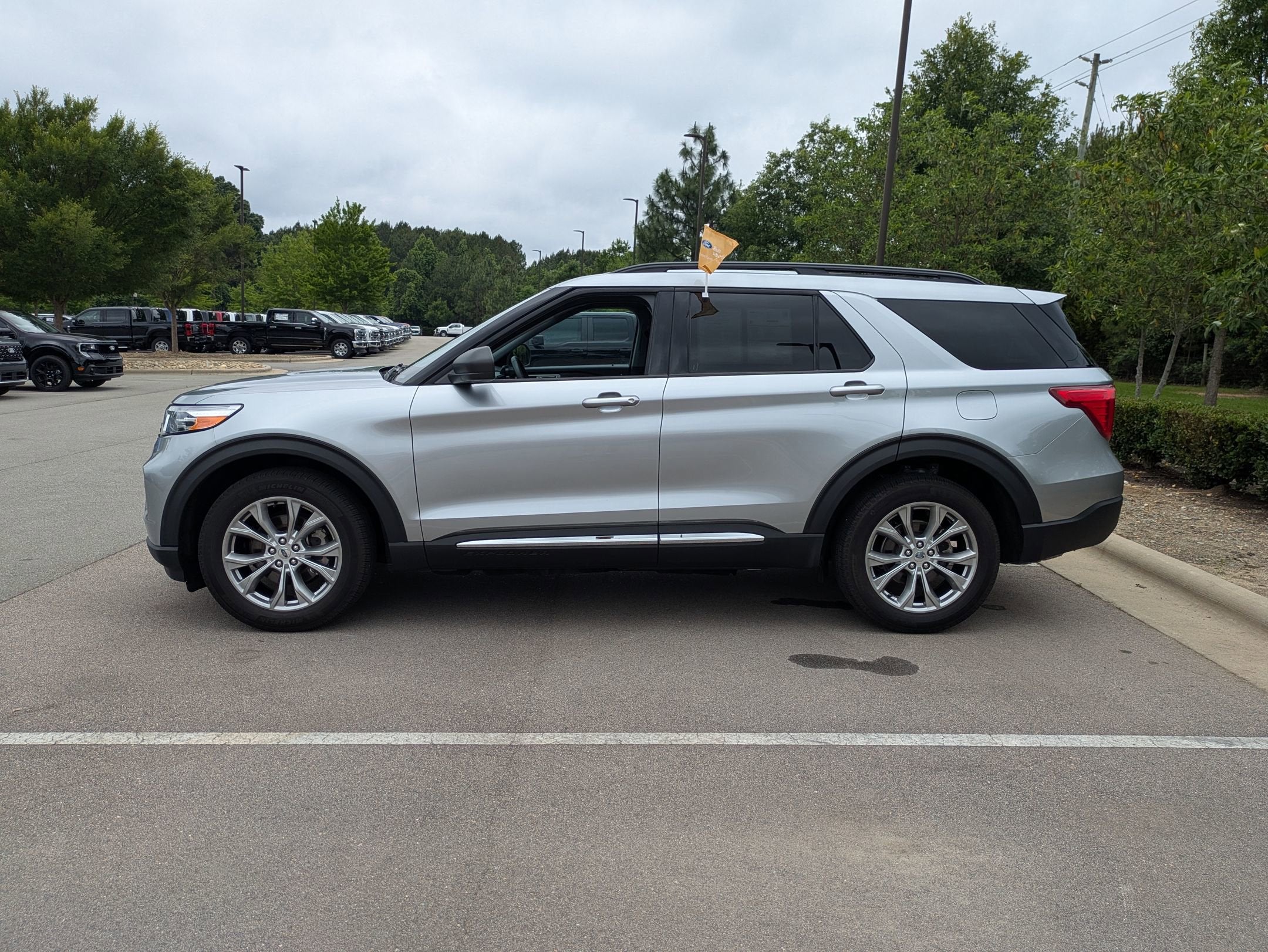 2024 Ford Explorer XLT