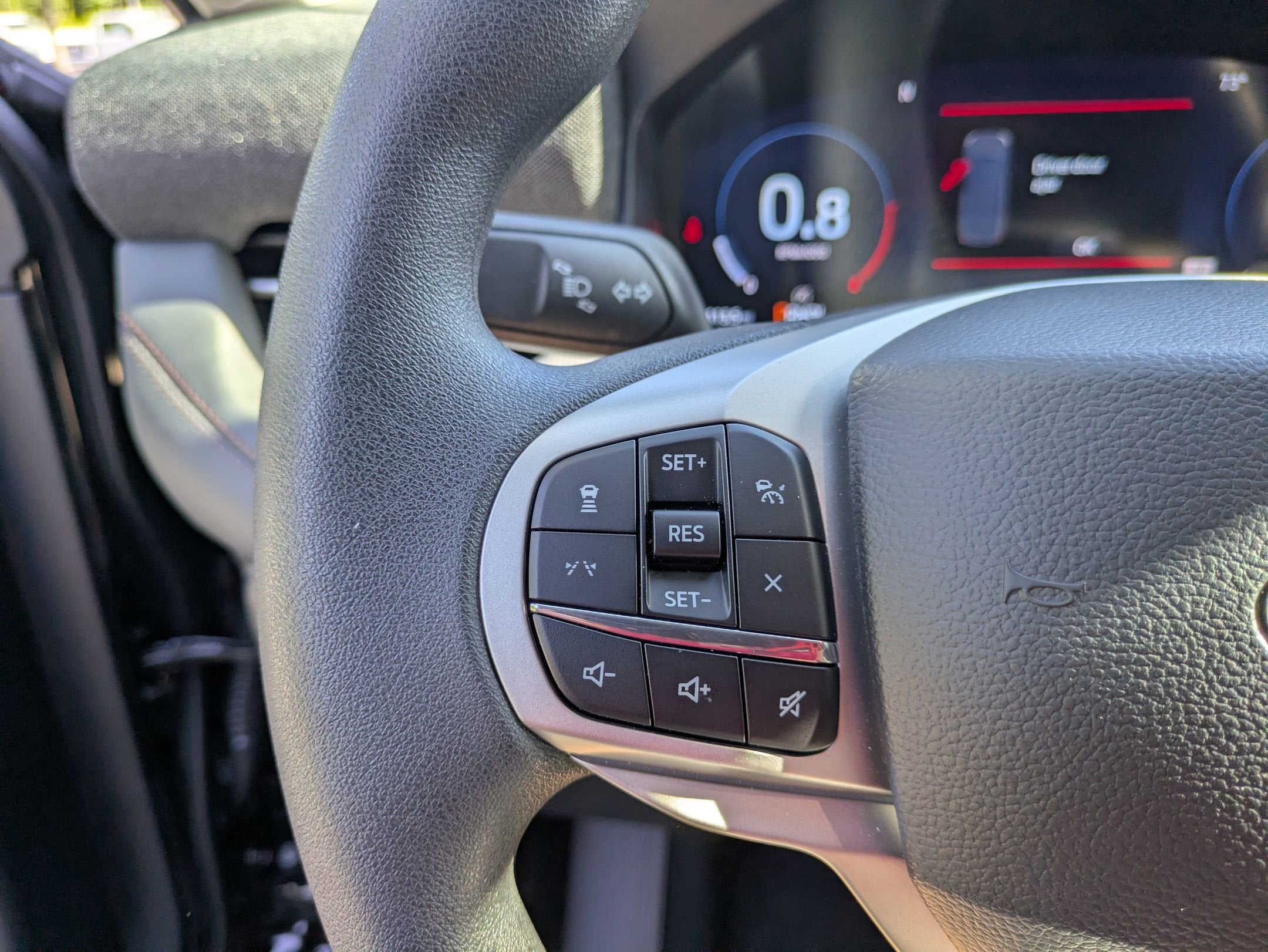 2026 Ford Explorer Active w/100A Pkg - Crossroads Courtesy Demo