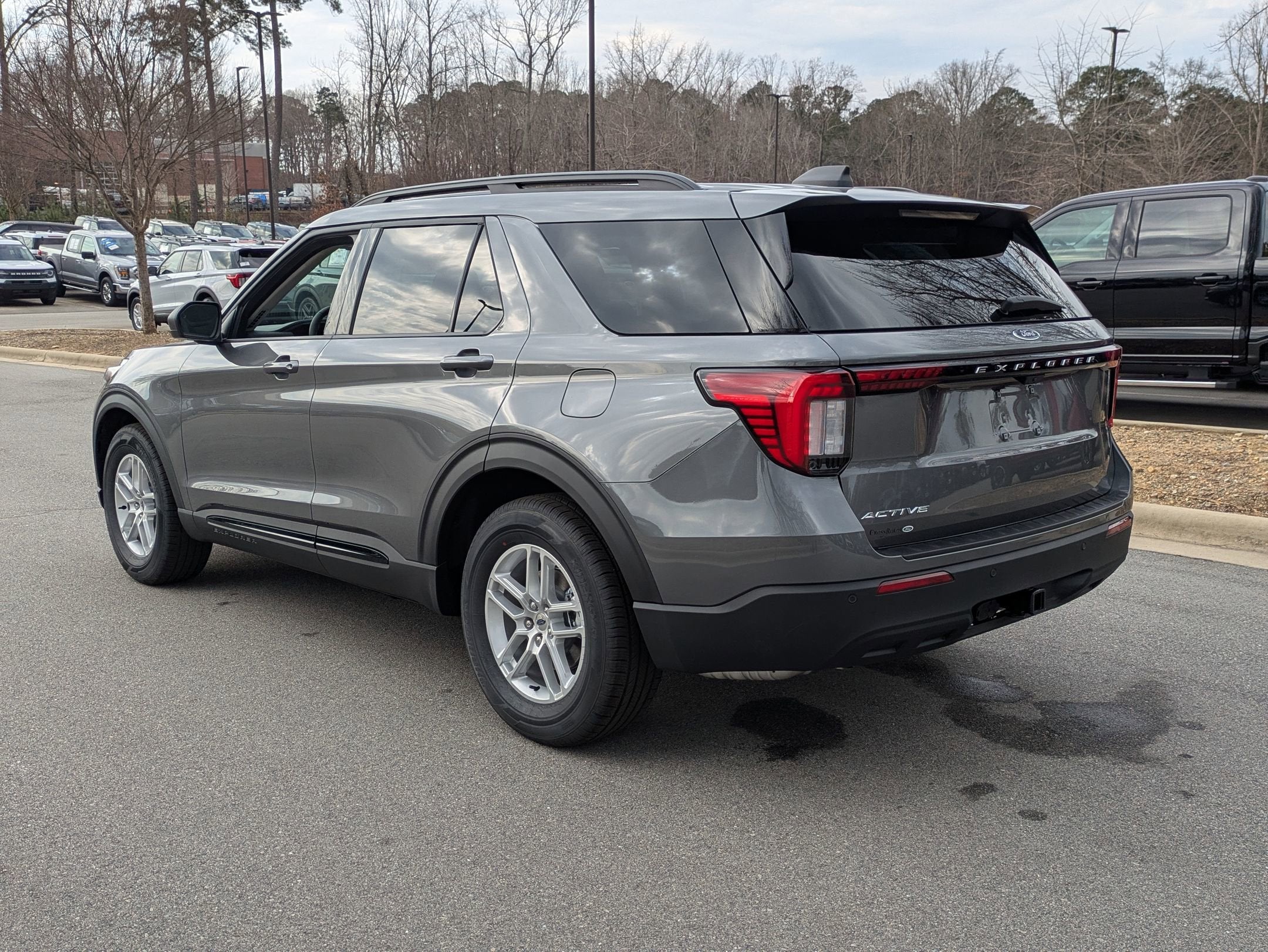 2026 Ford Explorer Active w/200A Pkg