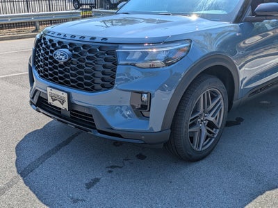 2027 Ford Explorer ST-Line