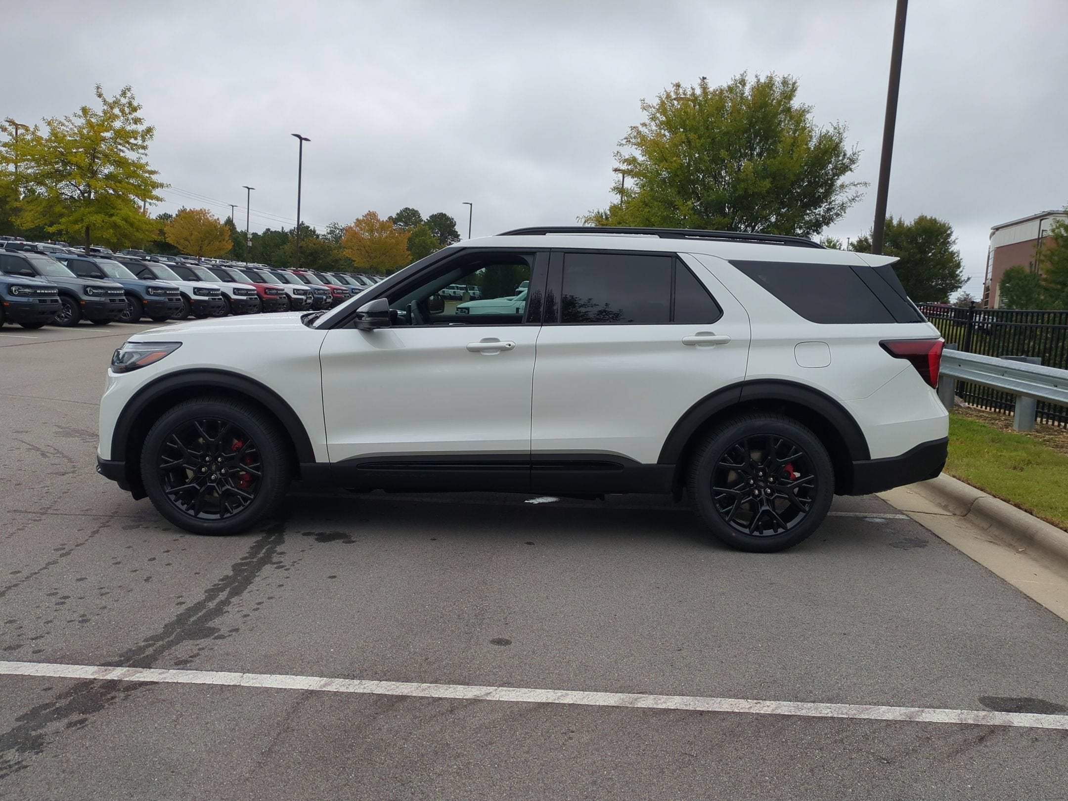 2027 Ford Explorer ST