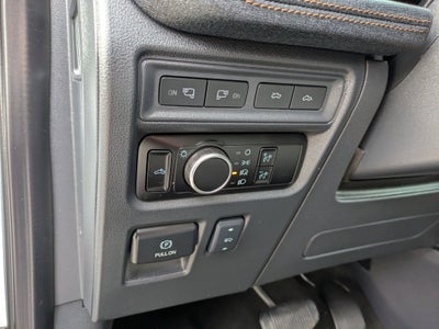 2024 Ford F-150 Lightning LARIAT