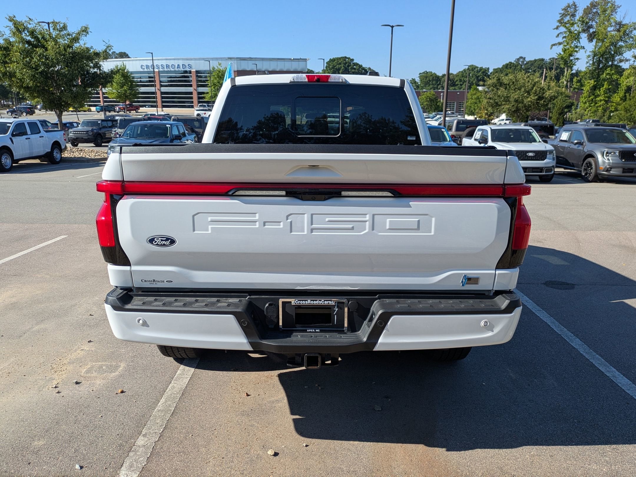 2025 Ford F-150 Lightning LARIAT