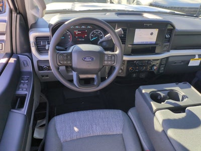 2027 Ford Super Duty F-250 SRW XLT