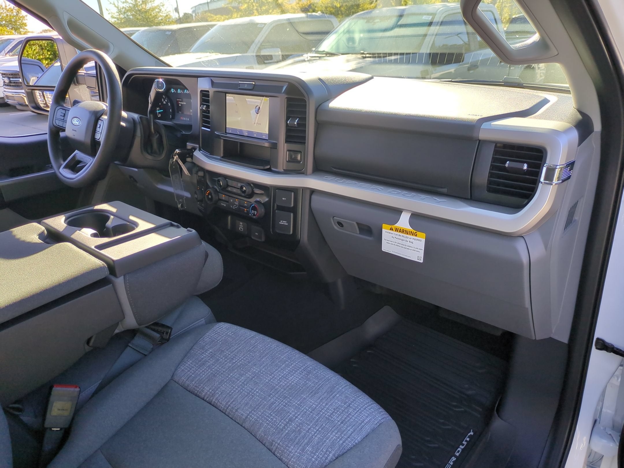 2027 Ford Super Duty F-250 SRW XLT