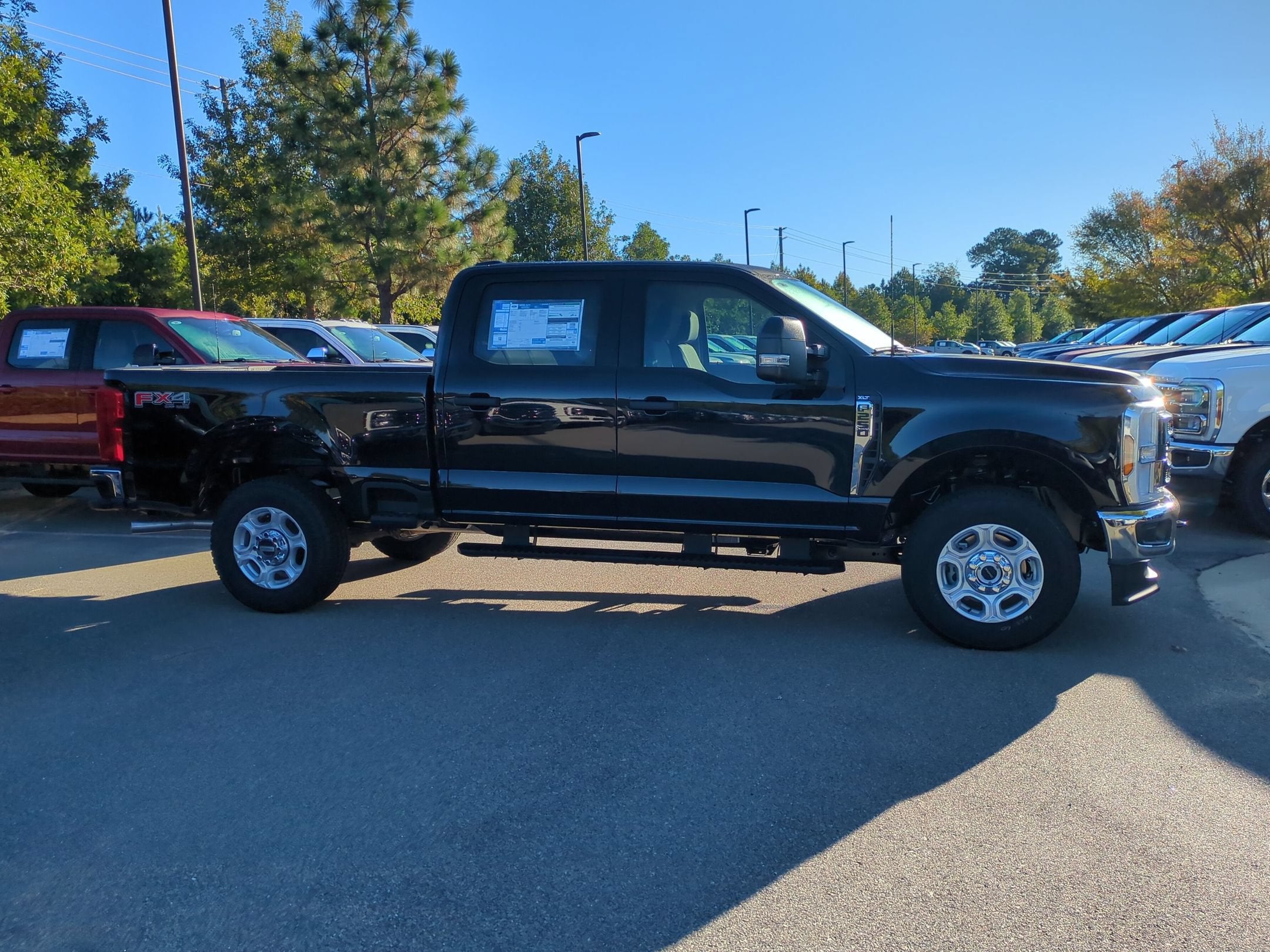 2027 Ford Super Duty F-250 SRW XLT