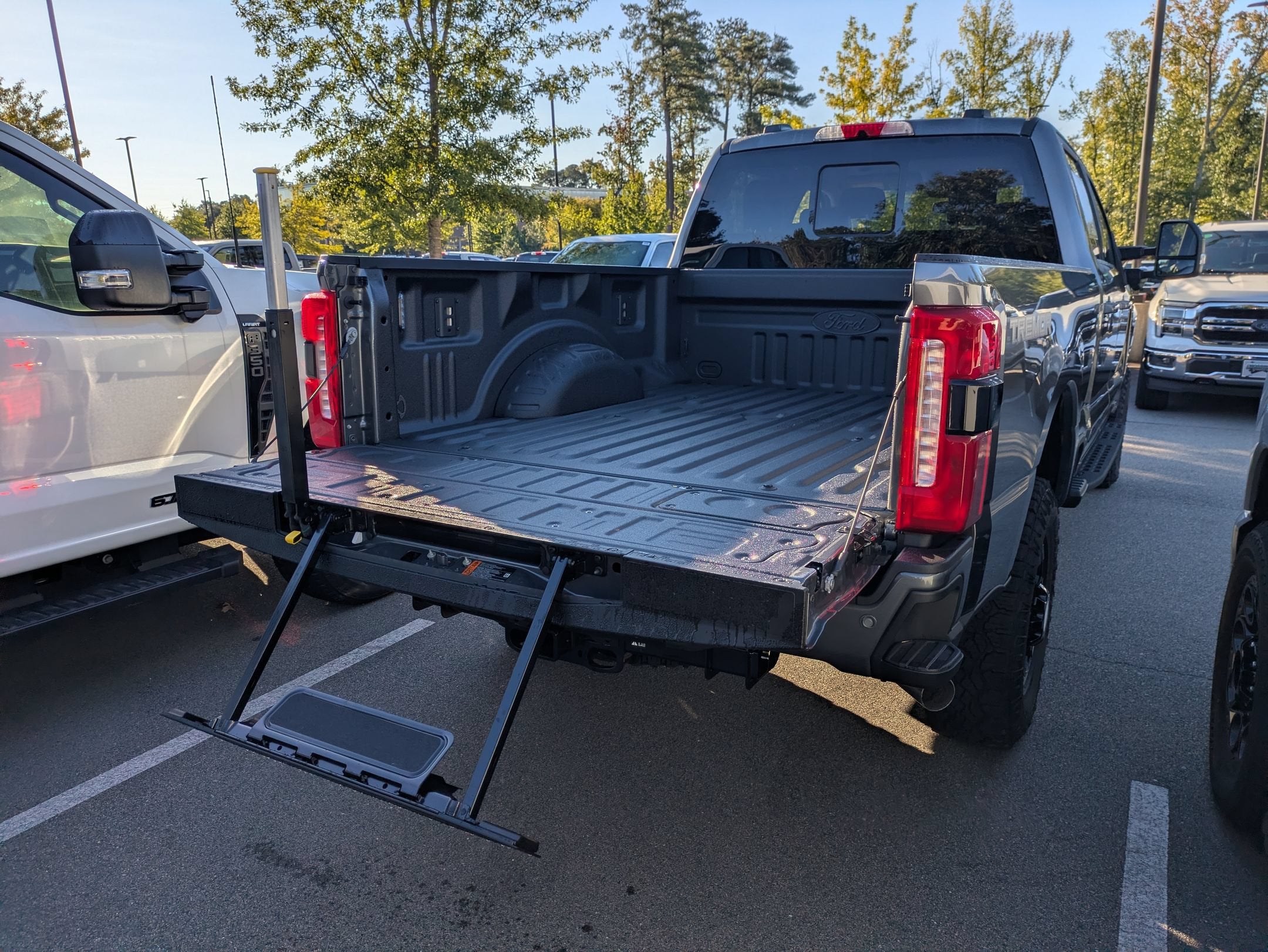2027 Ford Super Duty F-250 SRW LARIAT
