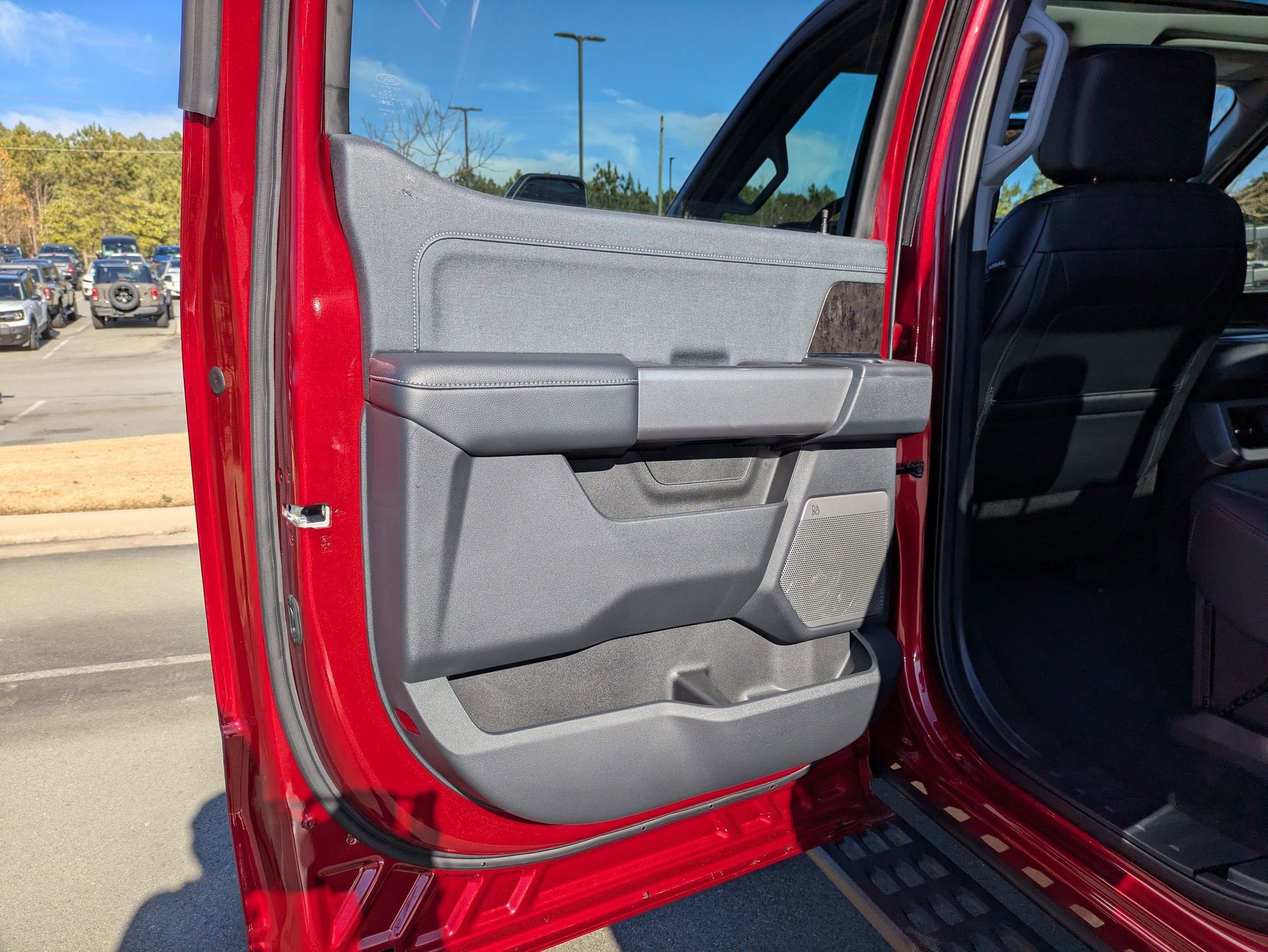 2025 Ford Super Duty F-250 SRW LARIAT