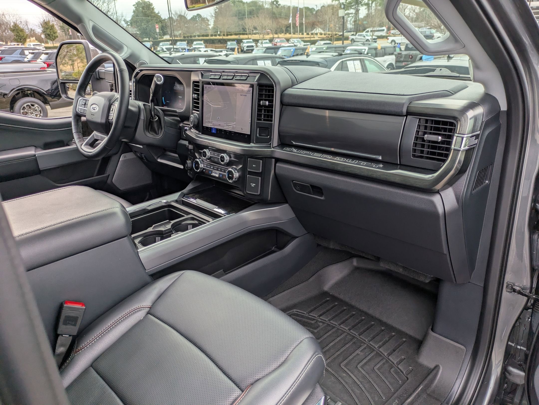 2024 Ford Super Duty F-250 SRW LARIAT