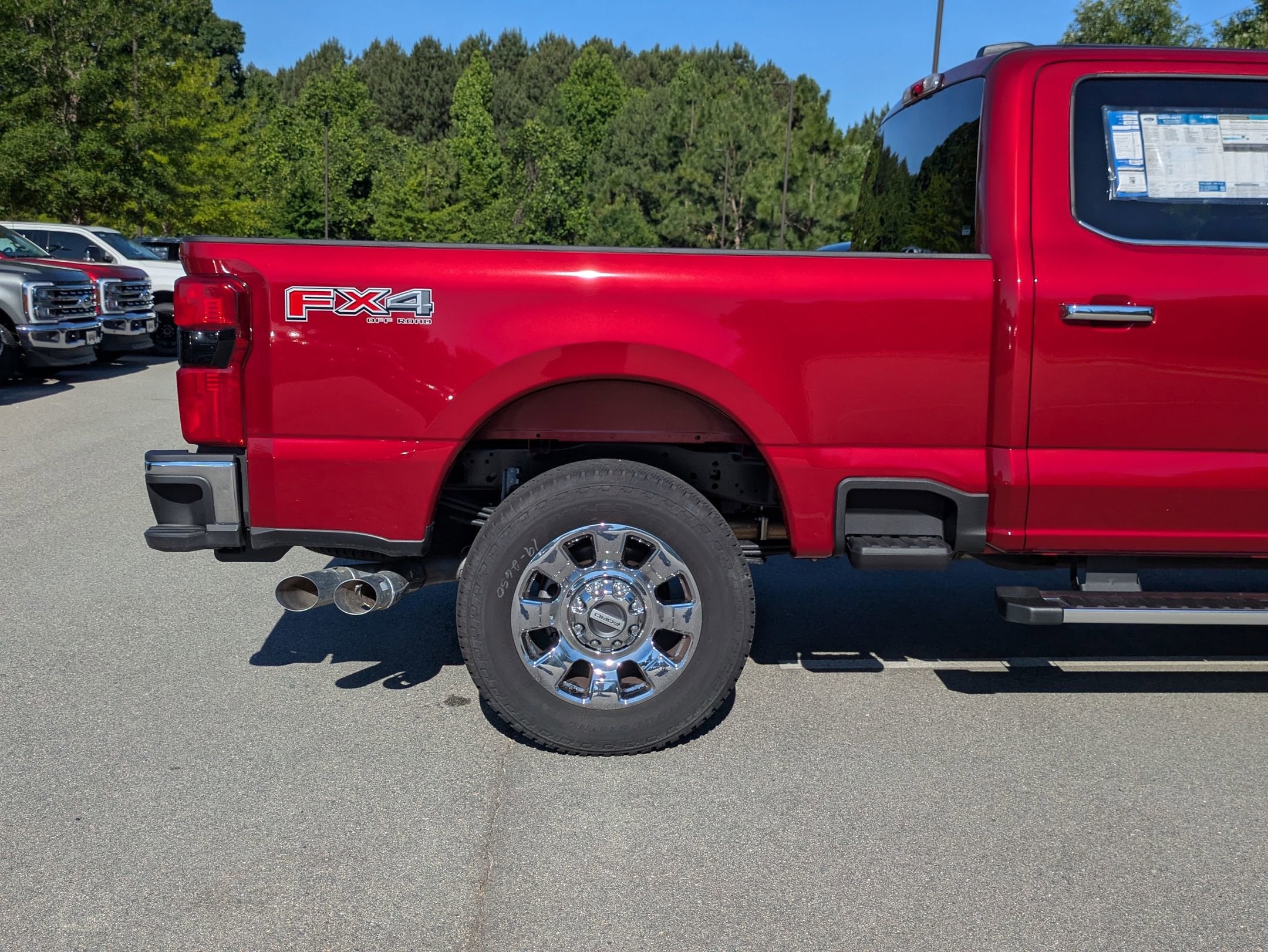2026 Ford Super Duty F-250 SRW LARIAT - Crossroads Courtesy Demo