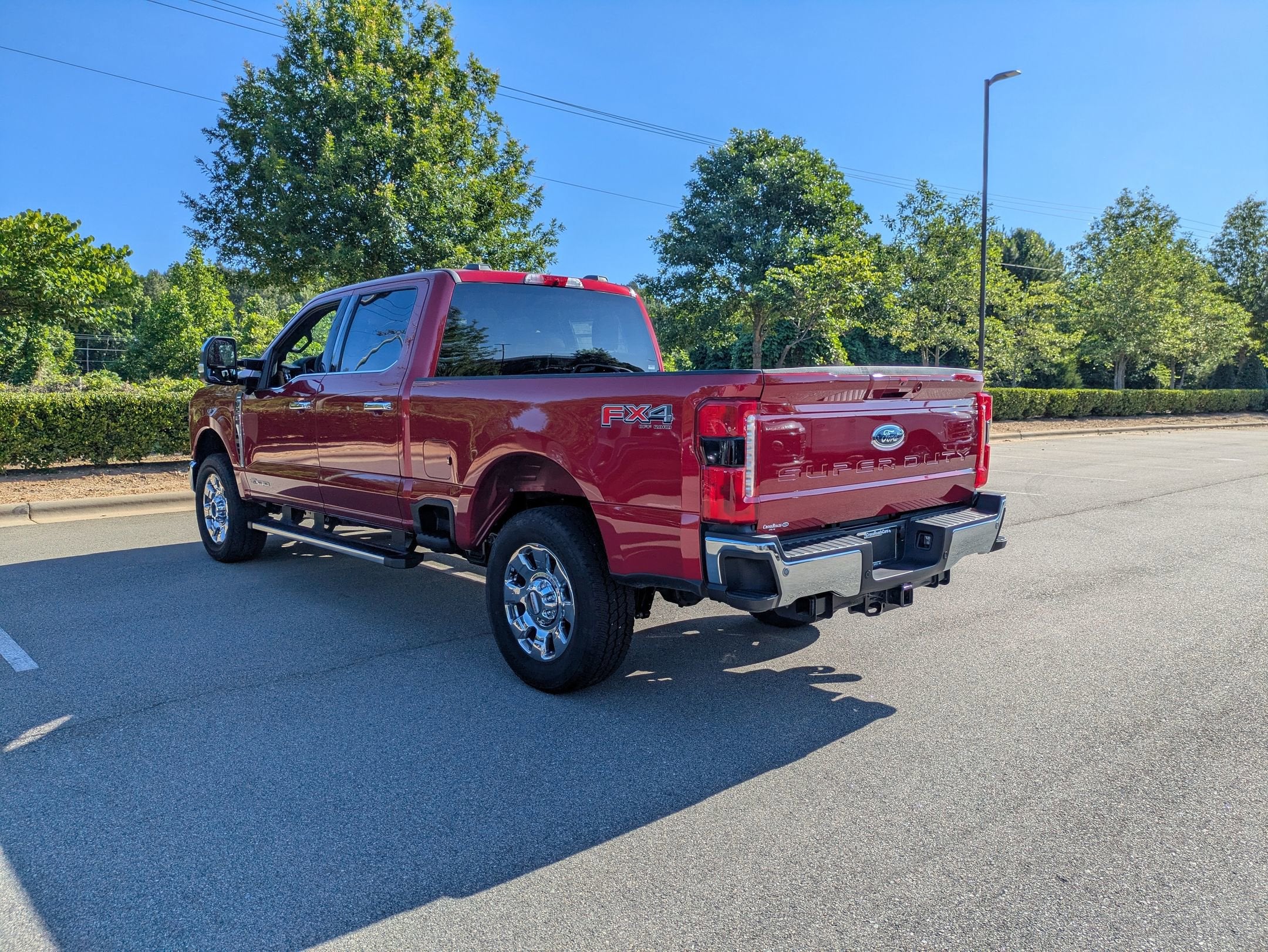 2026 Ford Super Duty F-250 SRW LARIAT - Crossroads Courtesy Demo