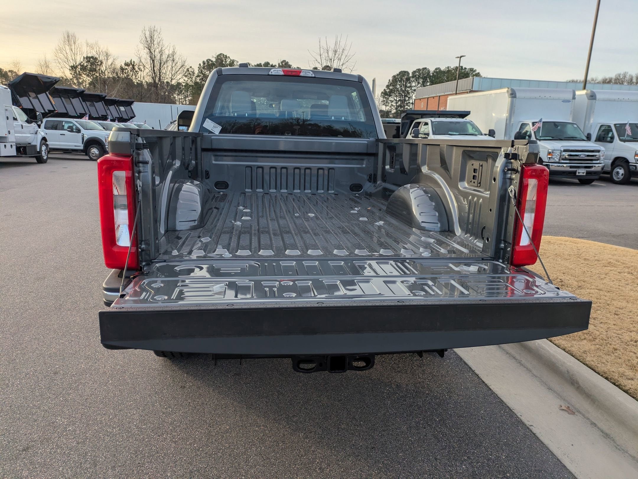 2026 Ford Super Duty F-350 SRW XL