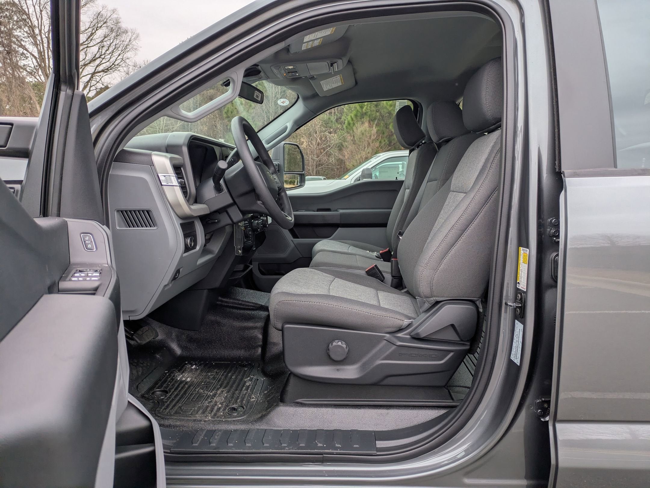 2026 Ford Super Duty F-350 SRW XL