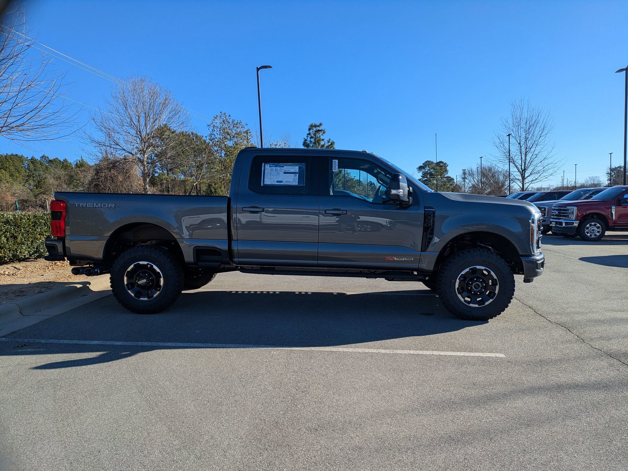2026 Ford Super Duty F-350 SRW Platinum