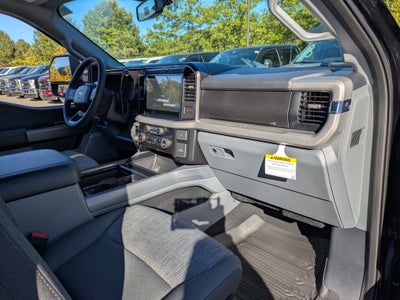 2027 Ford Super Duty F-350 SRW XLT