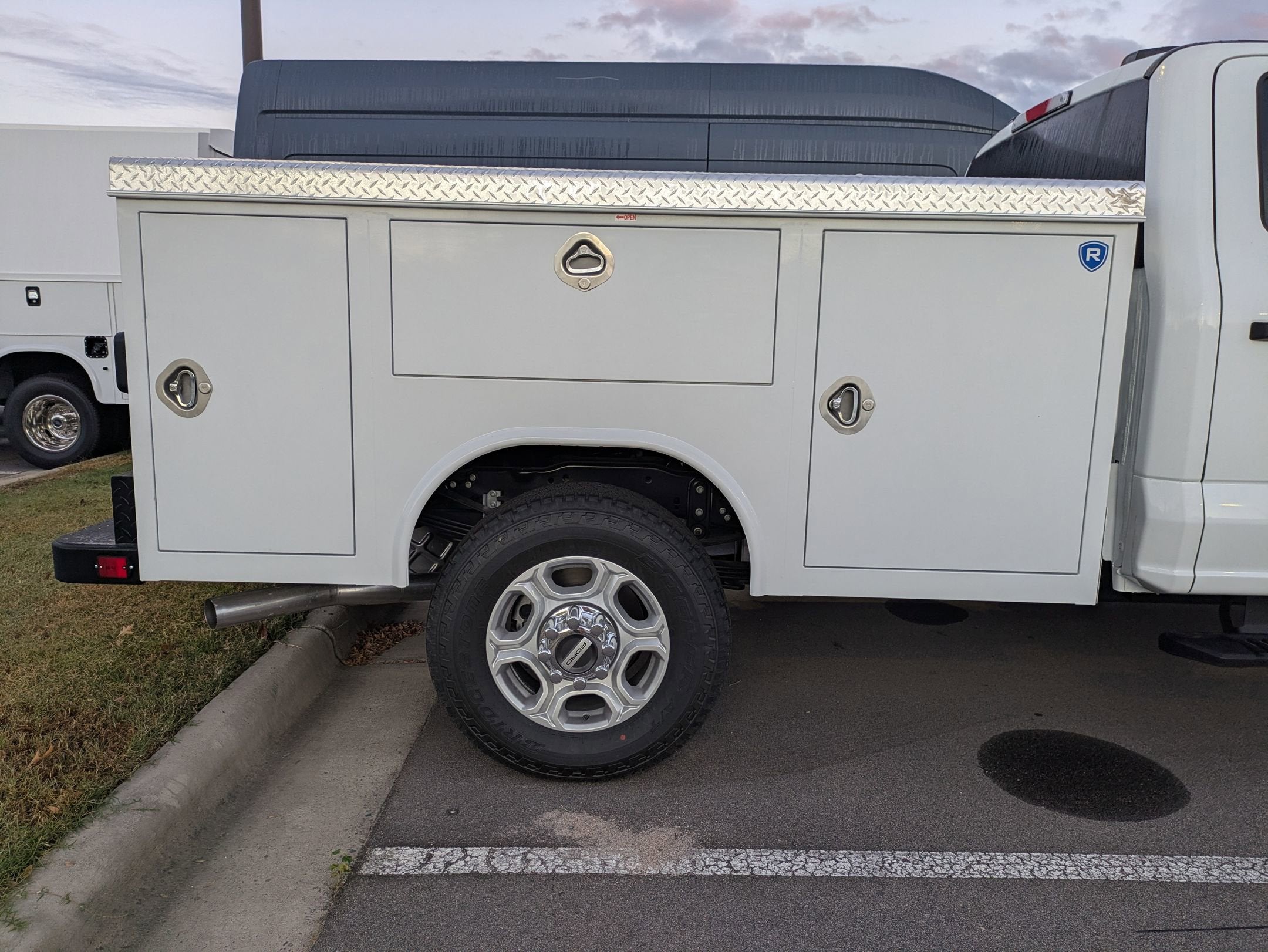 2025 Ford Super Duty F-350 SRW XLT