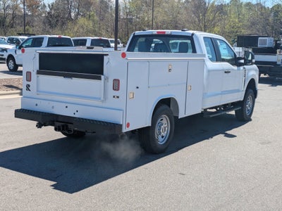 2026 Ford Super Duty F-350 SRW XLT