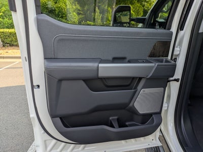 2026 Ford Super Duty F-350 SRW LARIAT