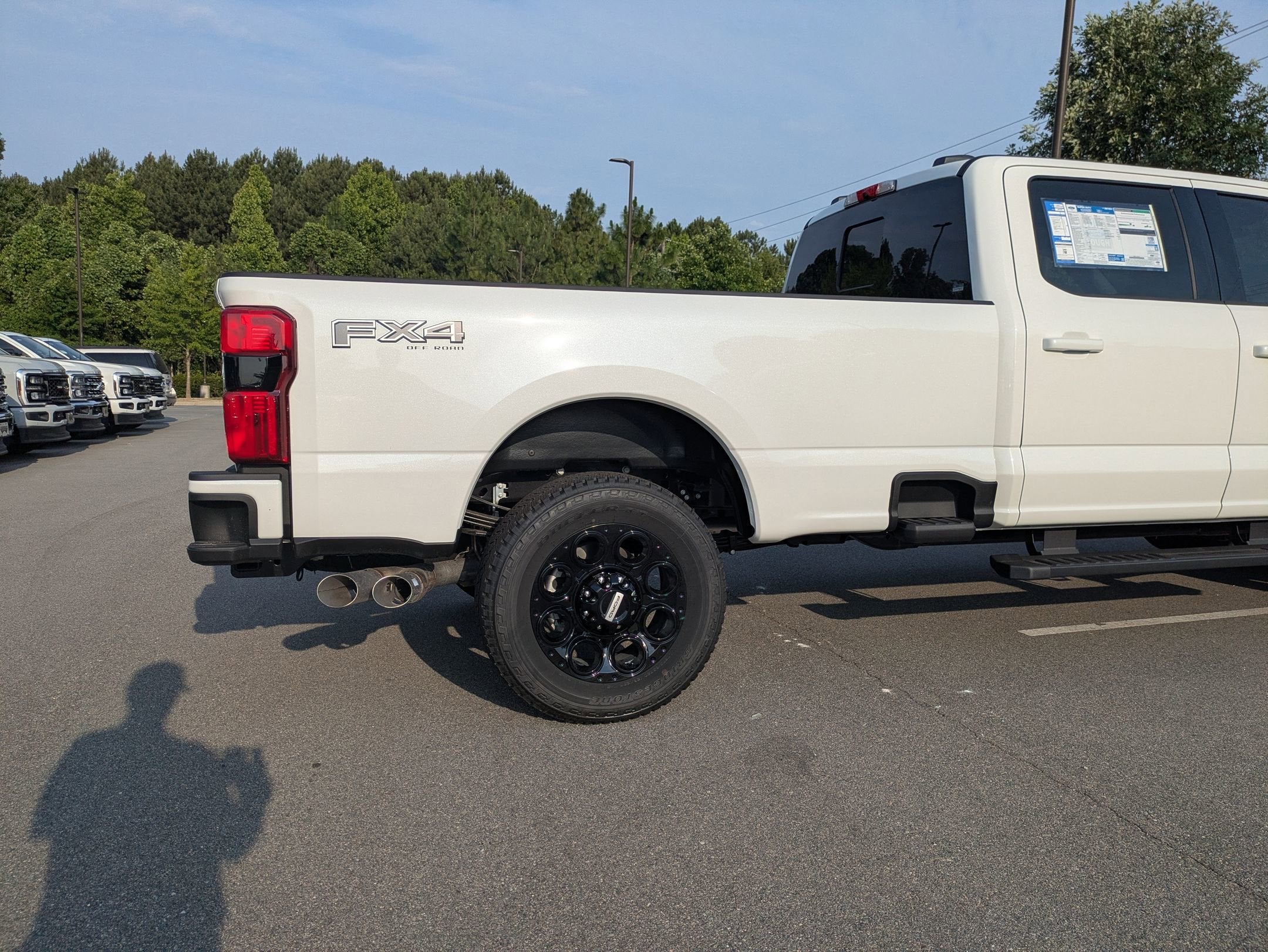 2026 Ford Super Duty F-350 SRW LARIAT