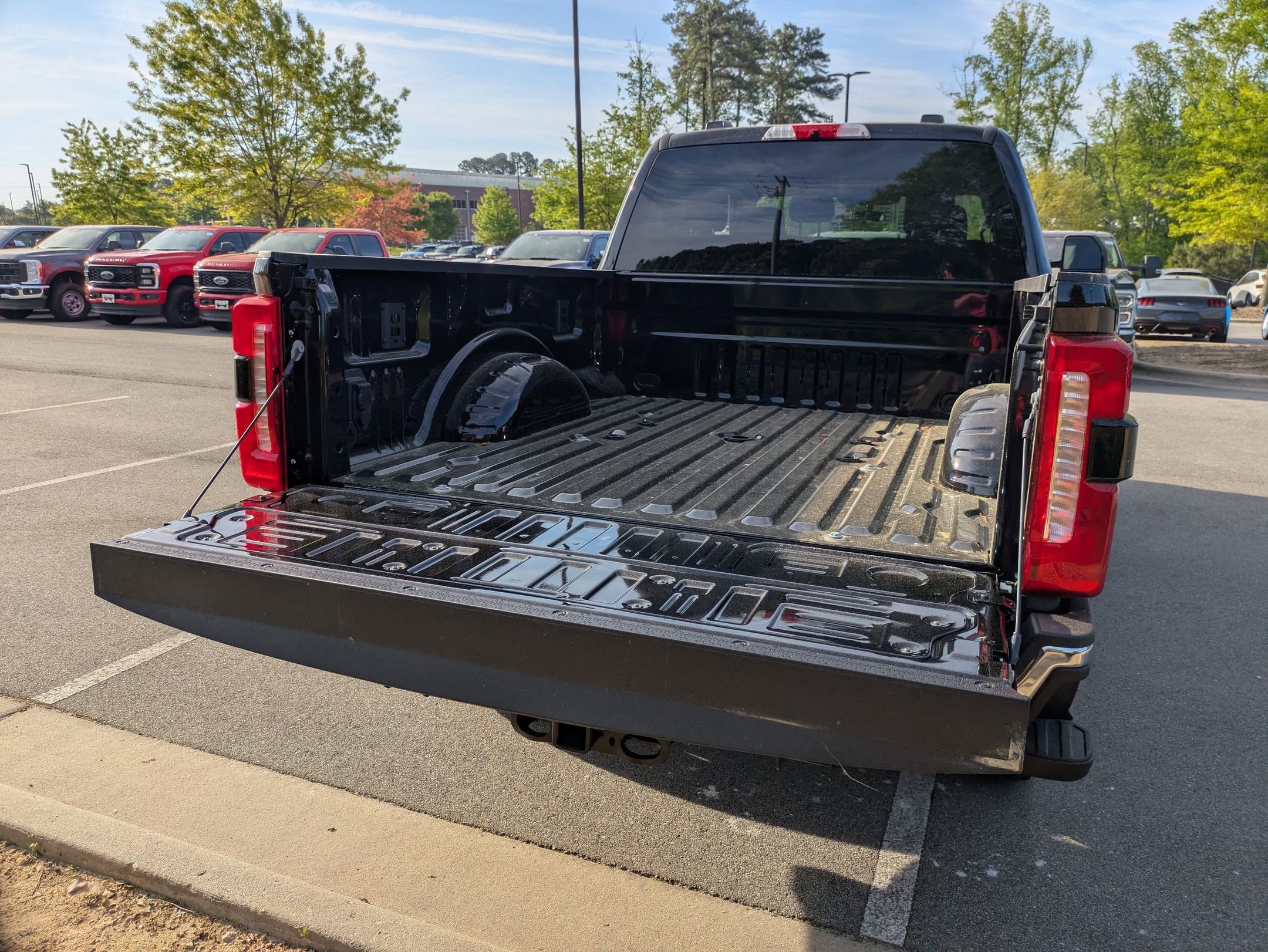2026 Ford Super Duty F-350 SRW XLT