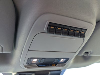 2025 Ford Super Duty F-350 SRW XLT