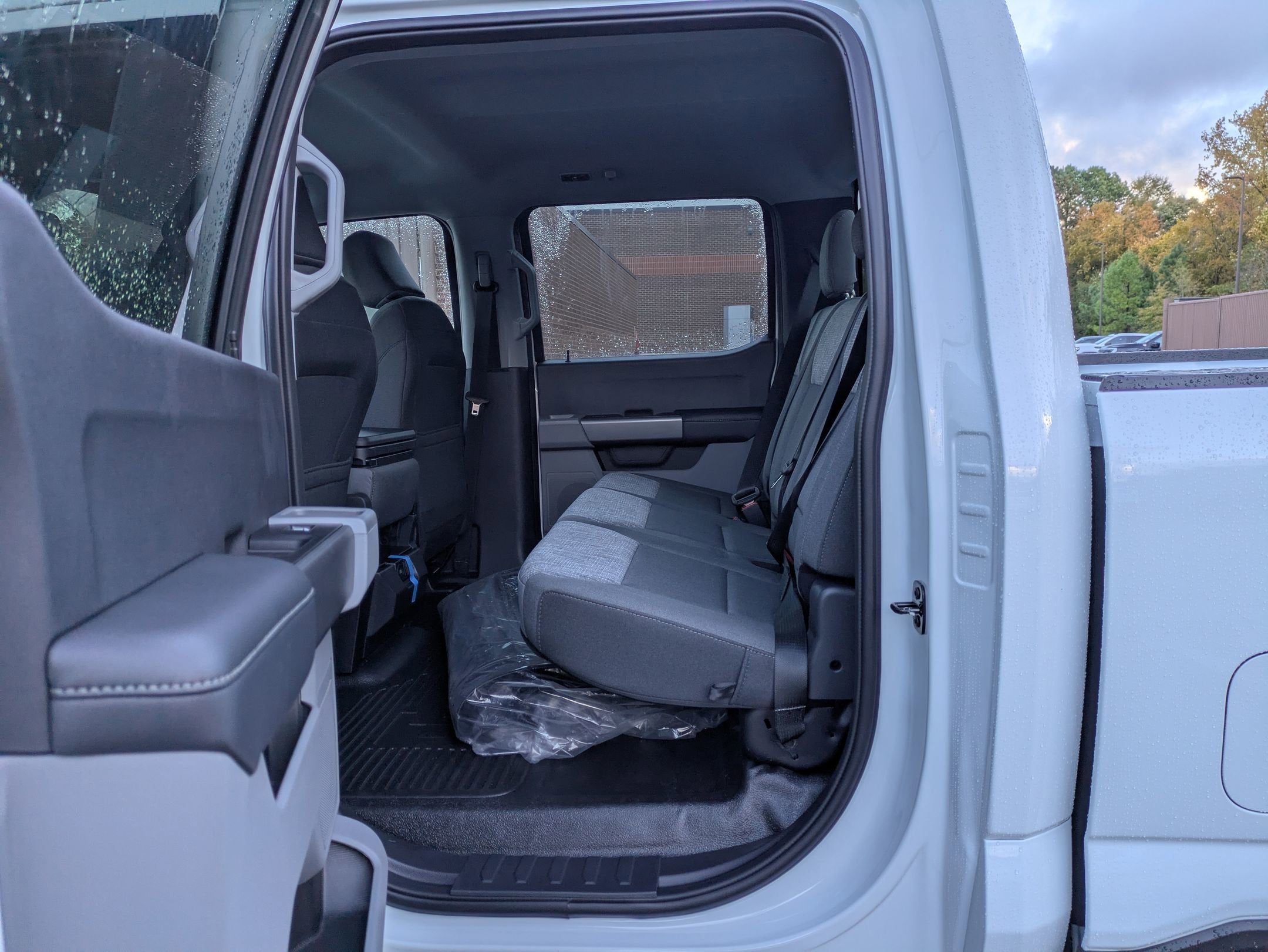 2026 Ford Super Duty F-350 SRW XLT