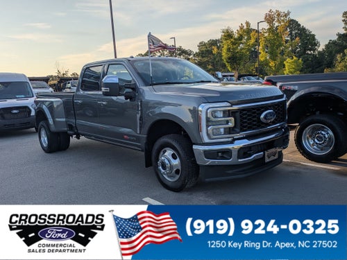 2026 Ford Super Duty F-350 DRW LARIAT