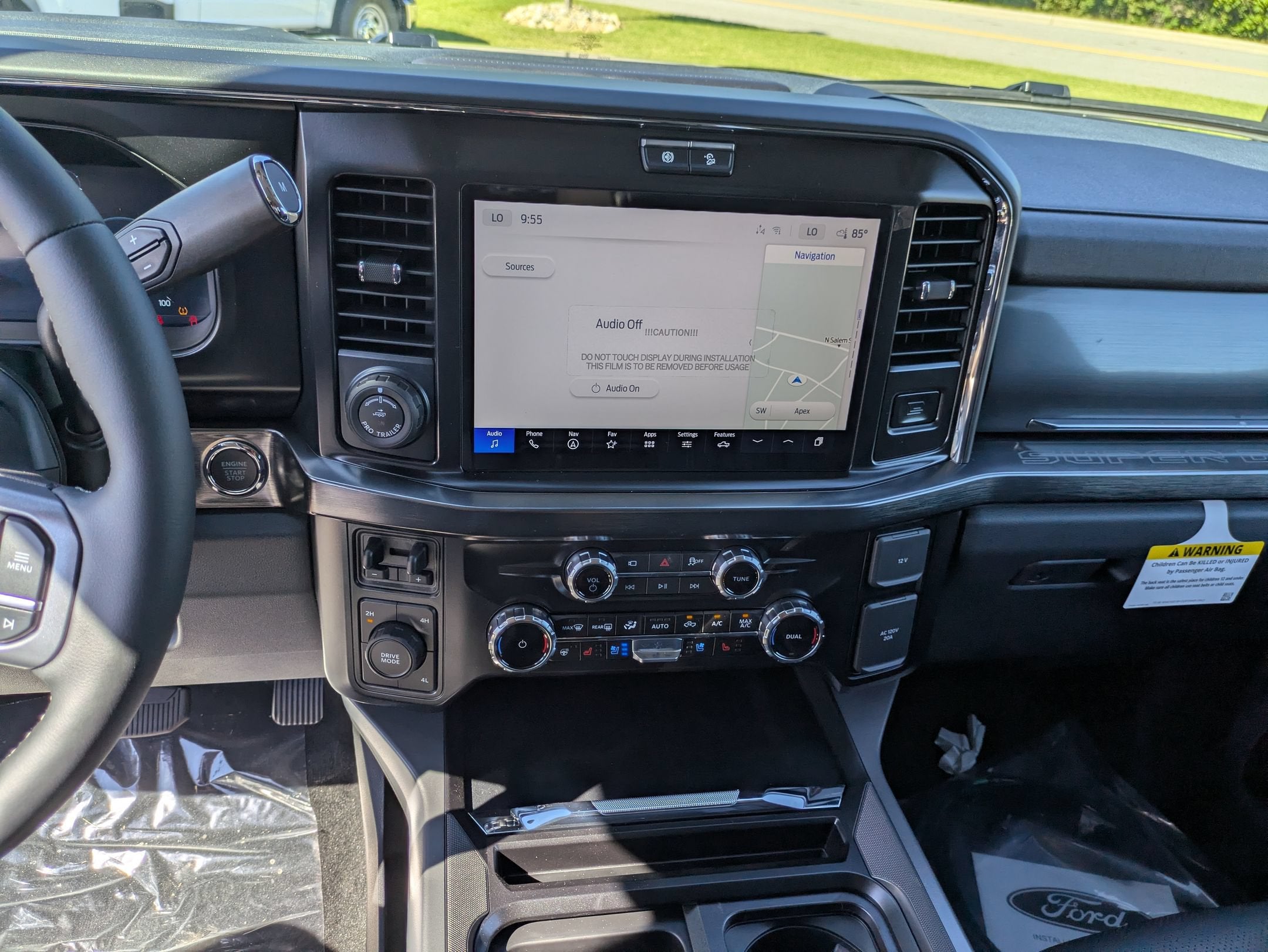 2026 Ford Super Duty F-350 DRW LARIAT