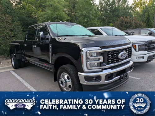 2026 Ford Super Duty F-350 DRW LARIAT