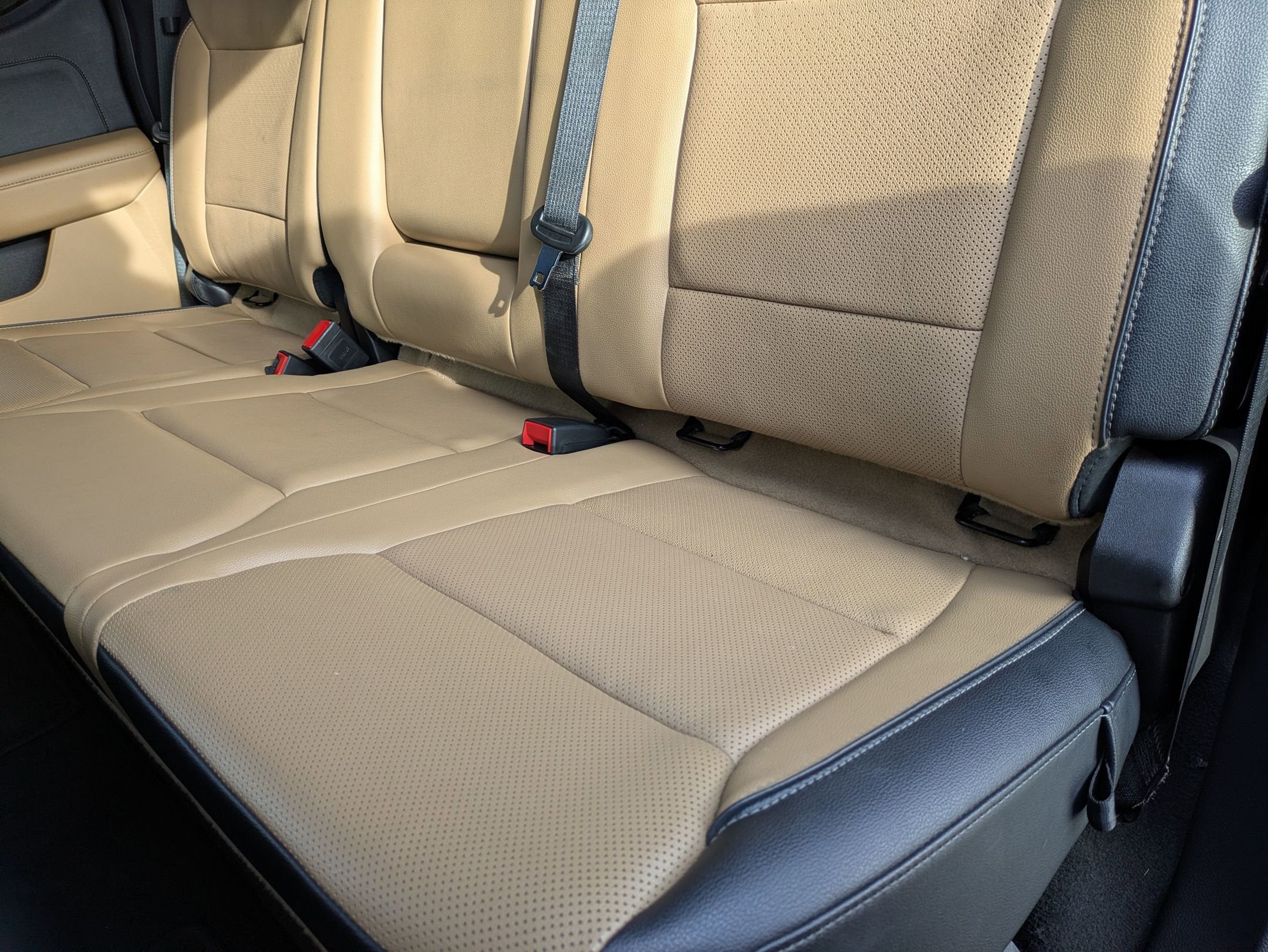 2023 Ford Super Duty F-350 DRW LARIAT