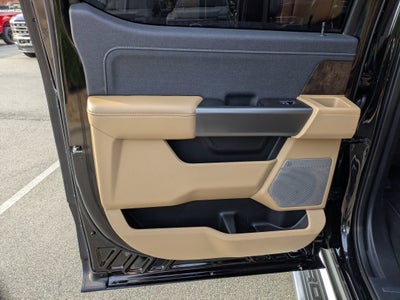 2023 Ford Super Duty F-350 DRW LARIAT