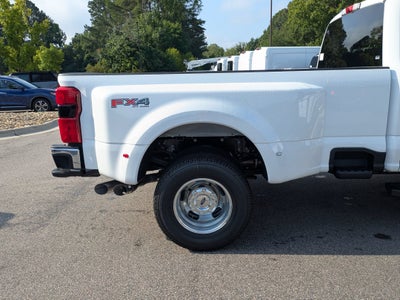2026 Ford Super Duty F-350 DRW XLT